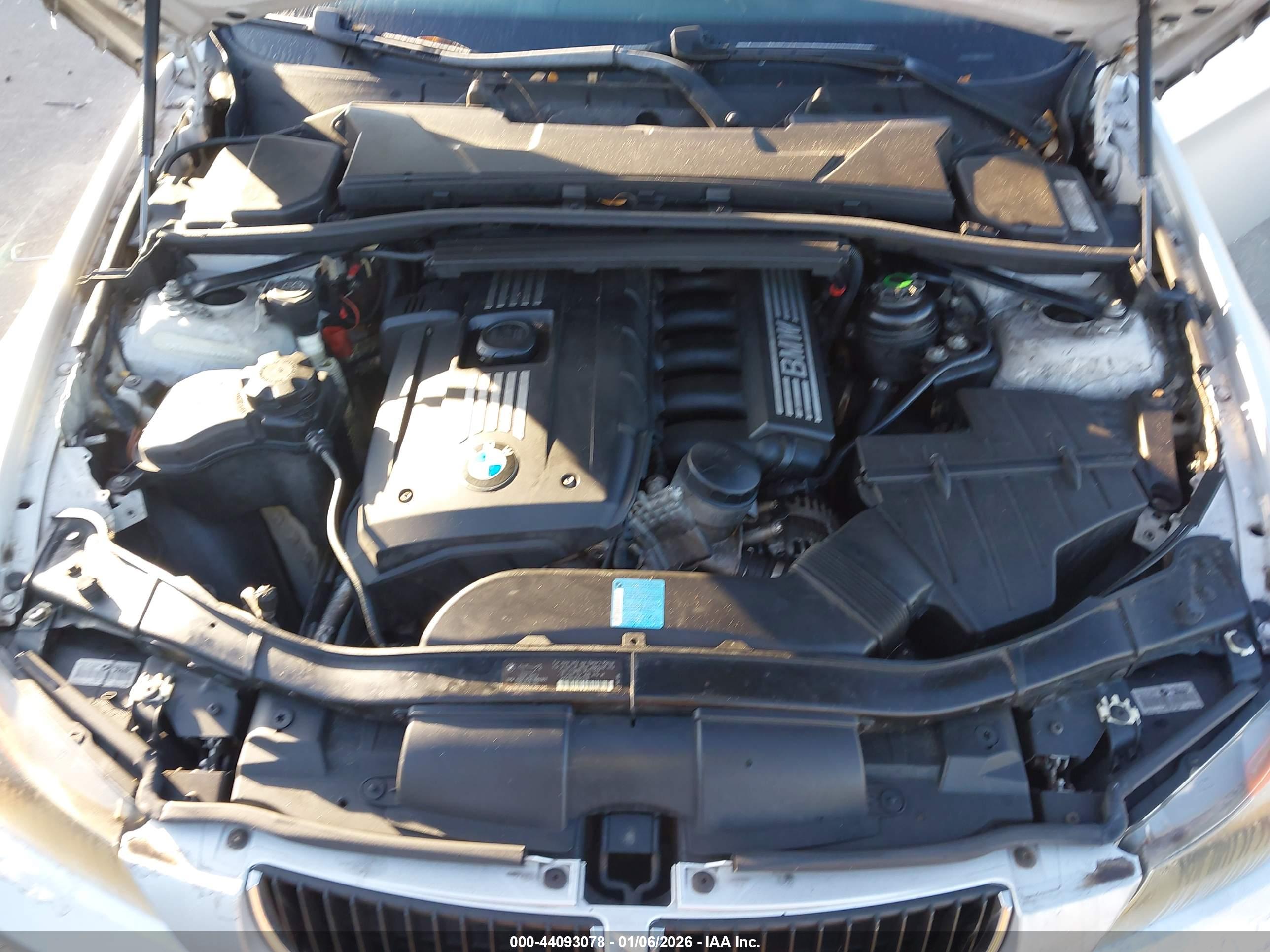 BMW 328I image 10