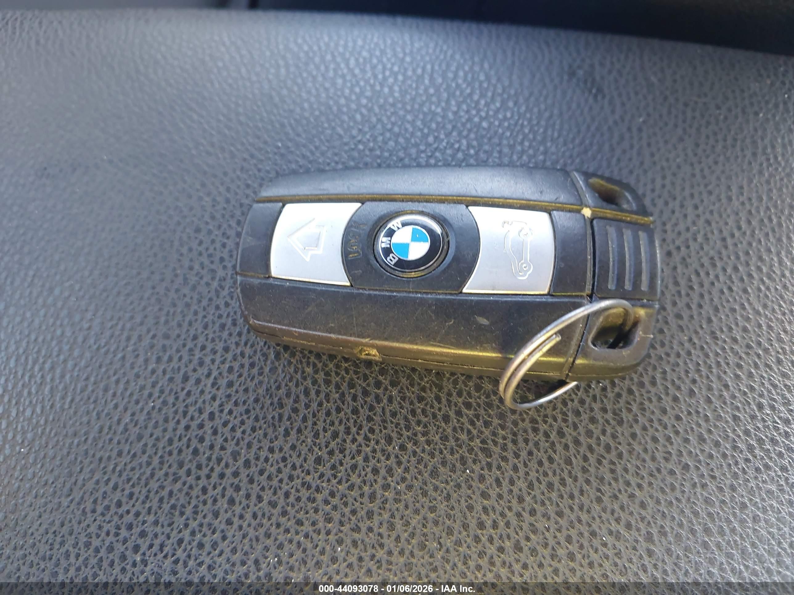 BMW 328I image 11