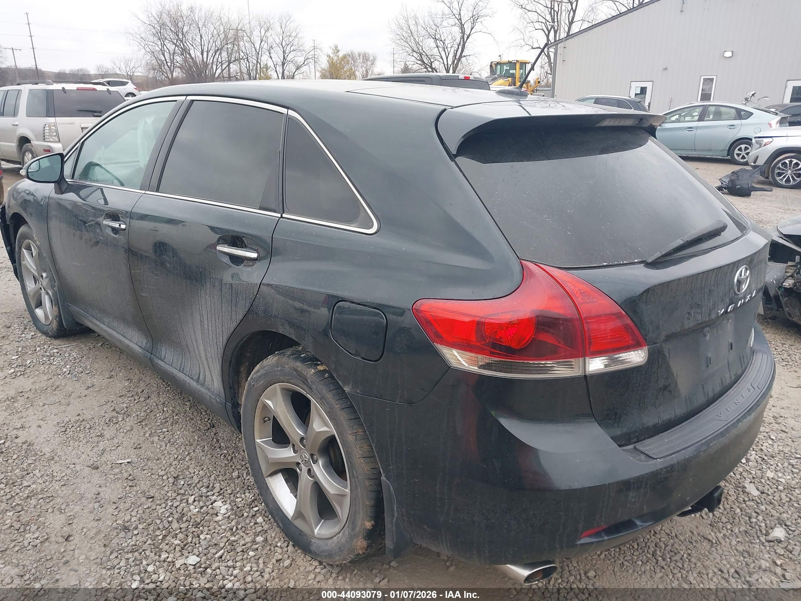 TOYOTA VENZA image 3