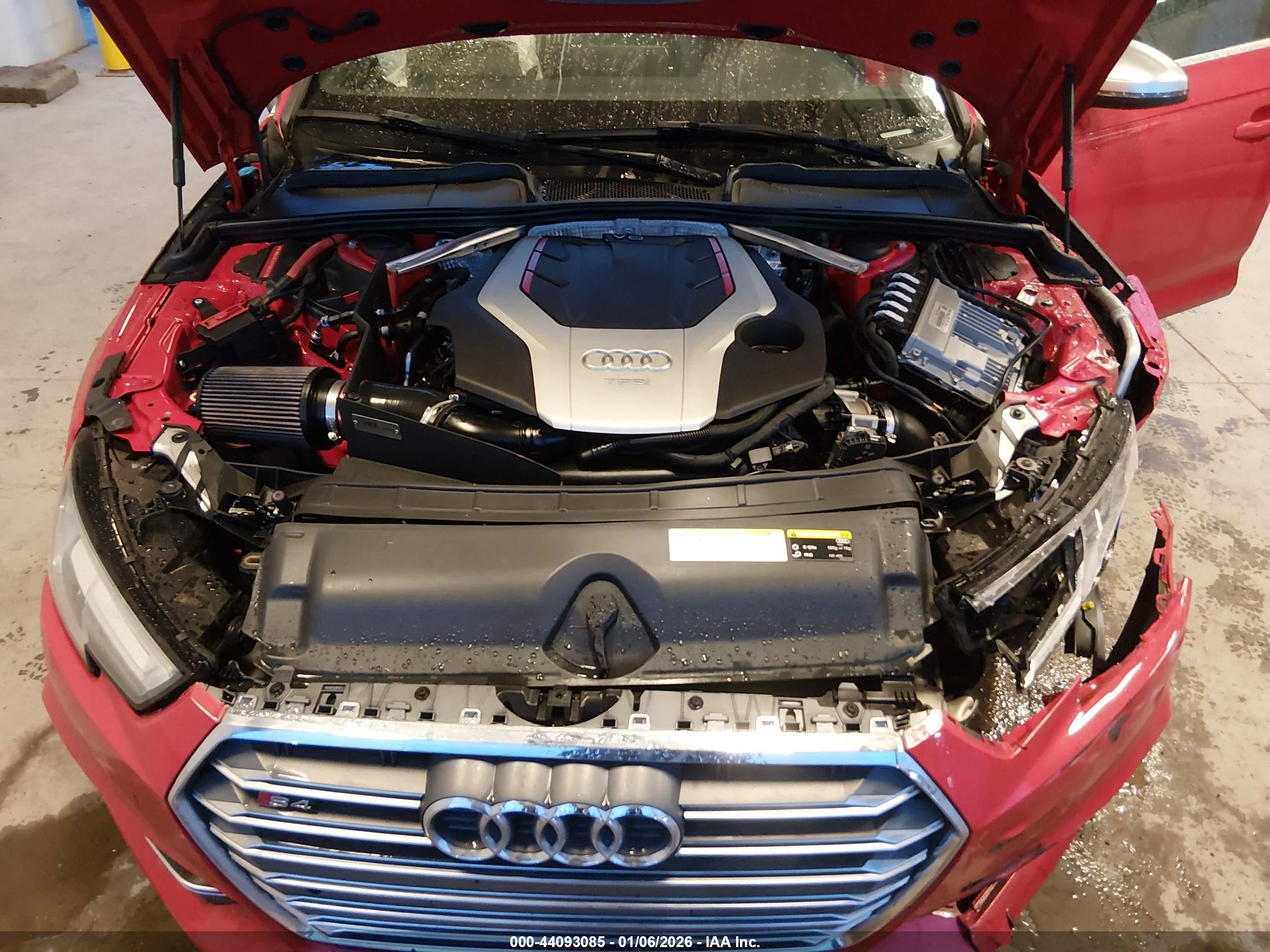 AUDI S4 image 10