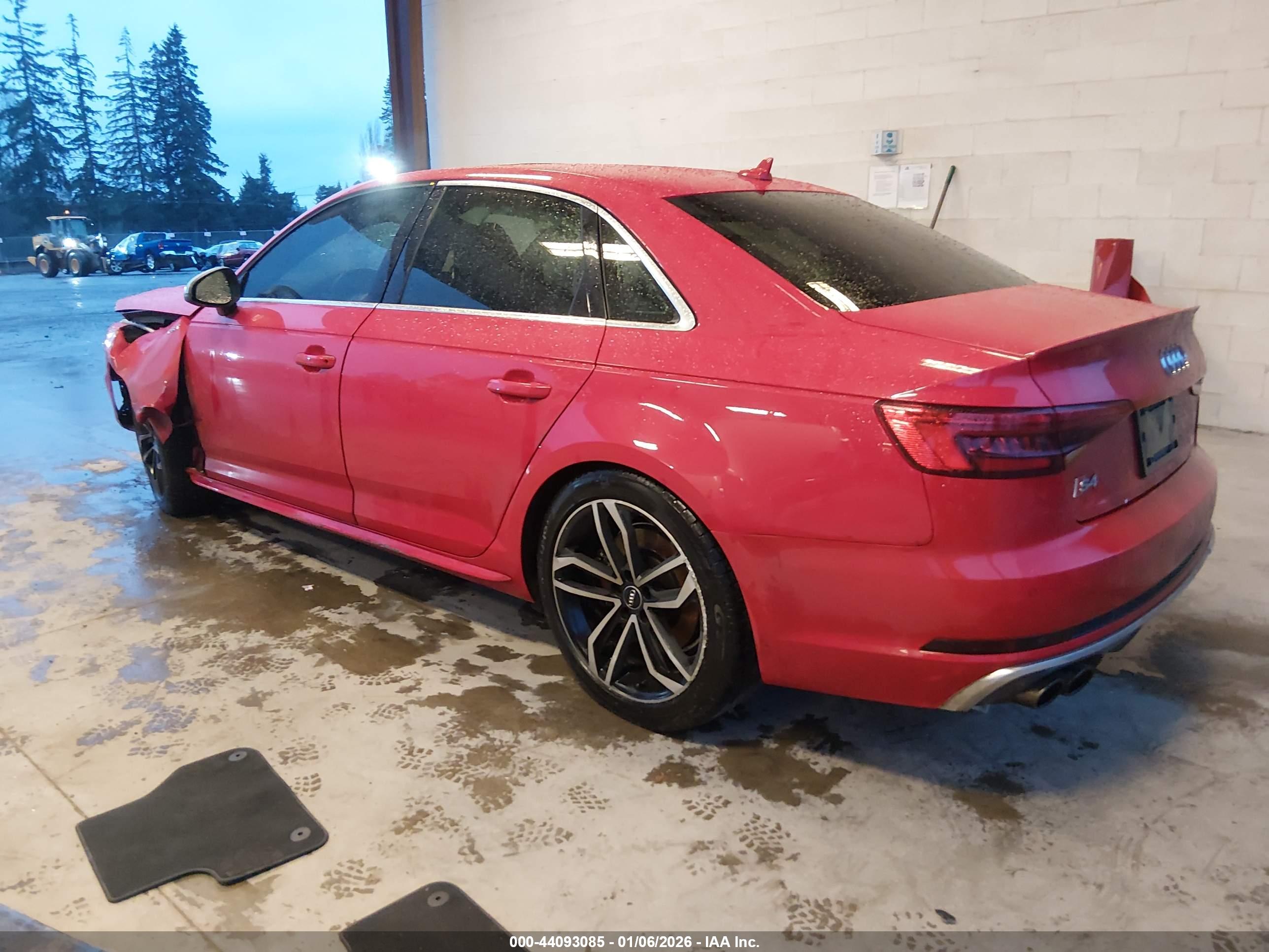 AUDI S4 image 3