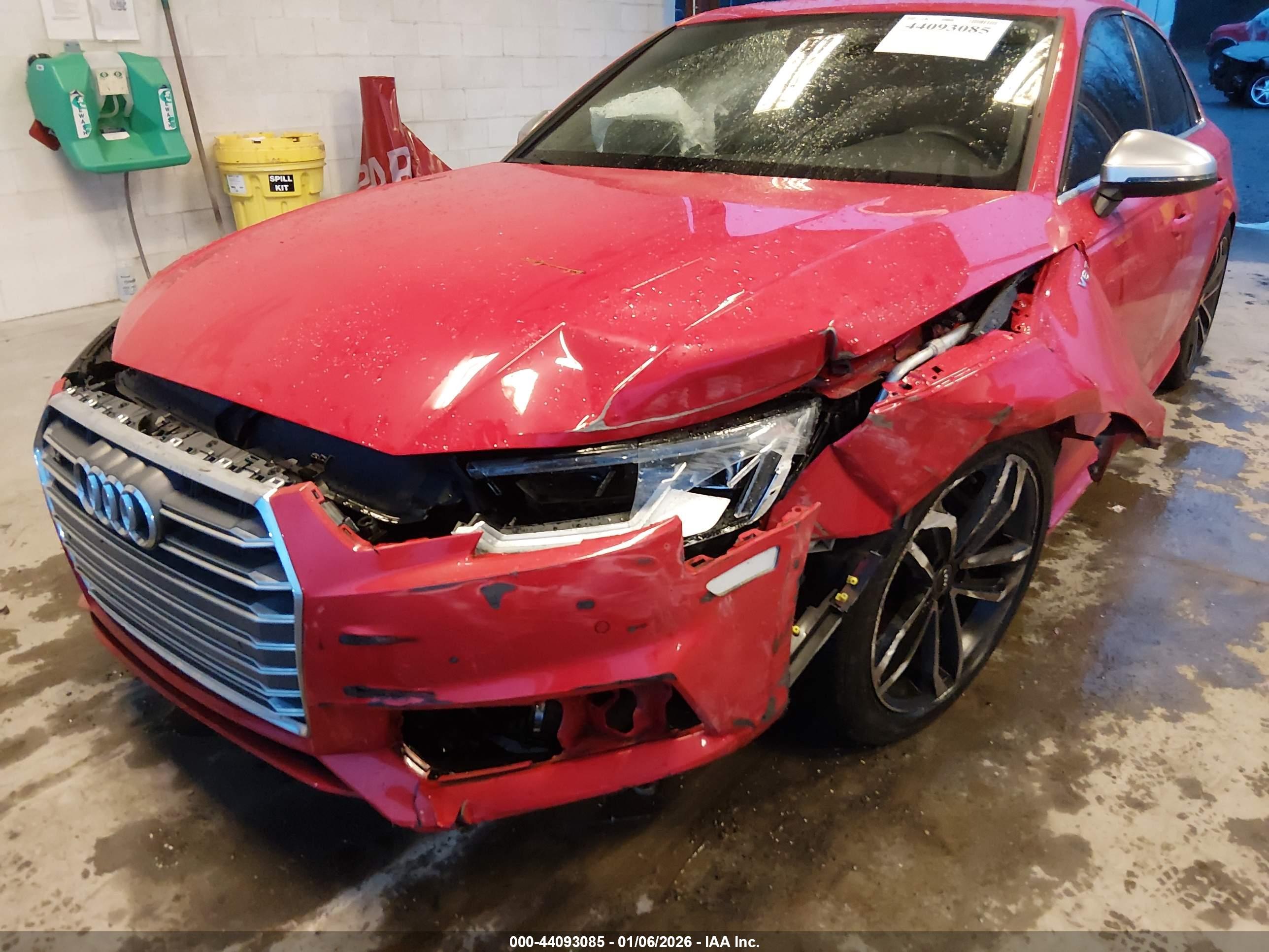 AUDI S4 image 6