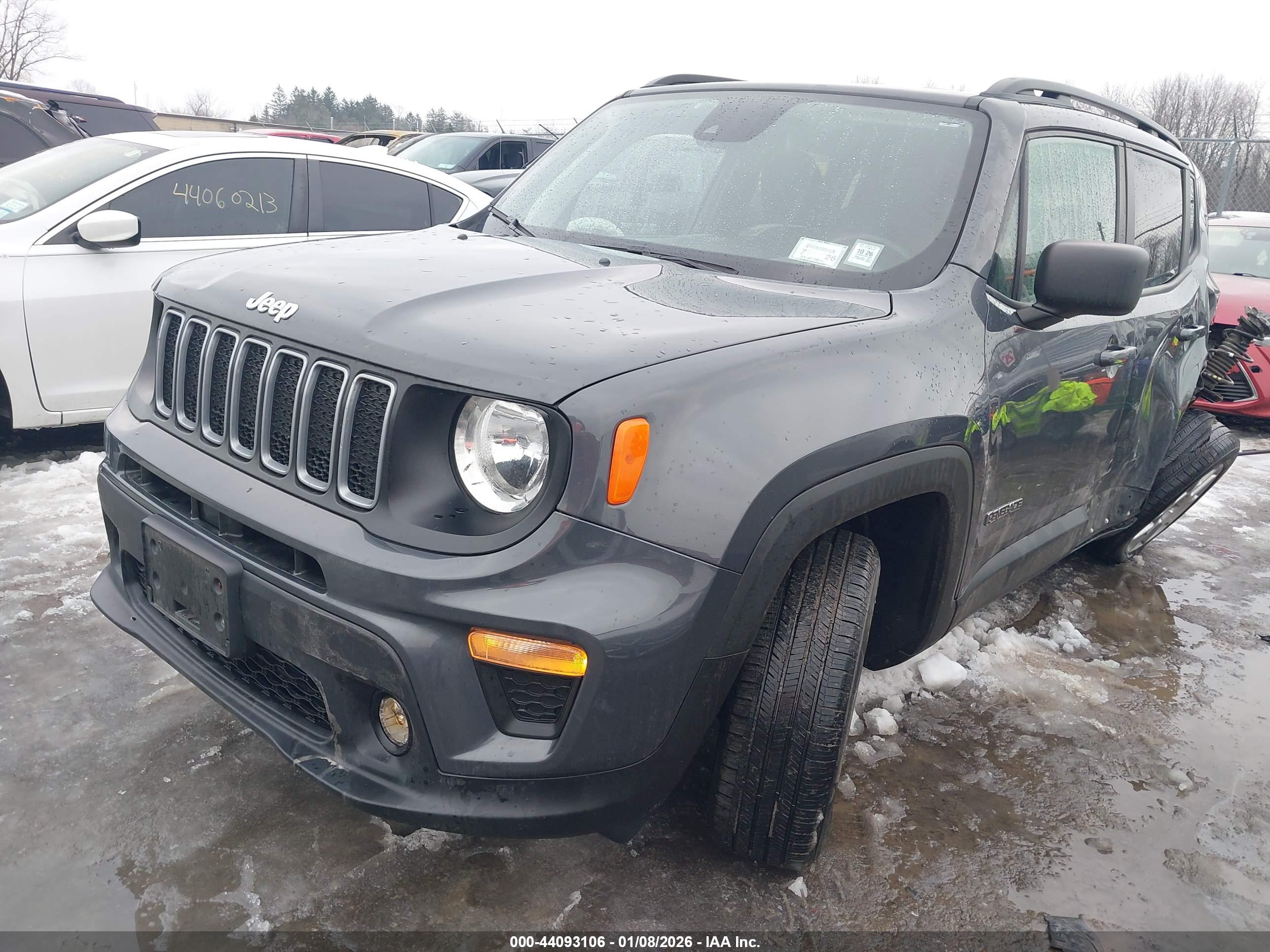 JEEP RENEGADE image 2