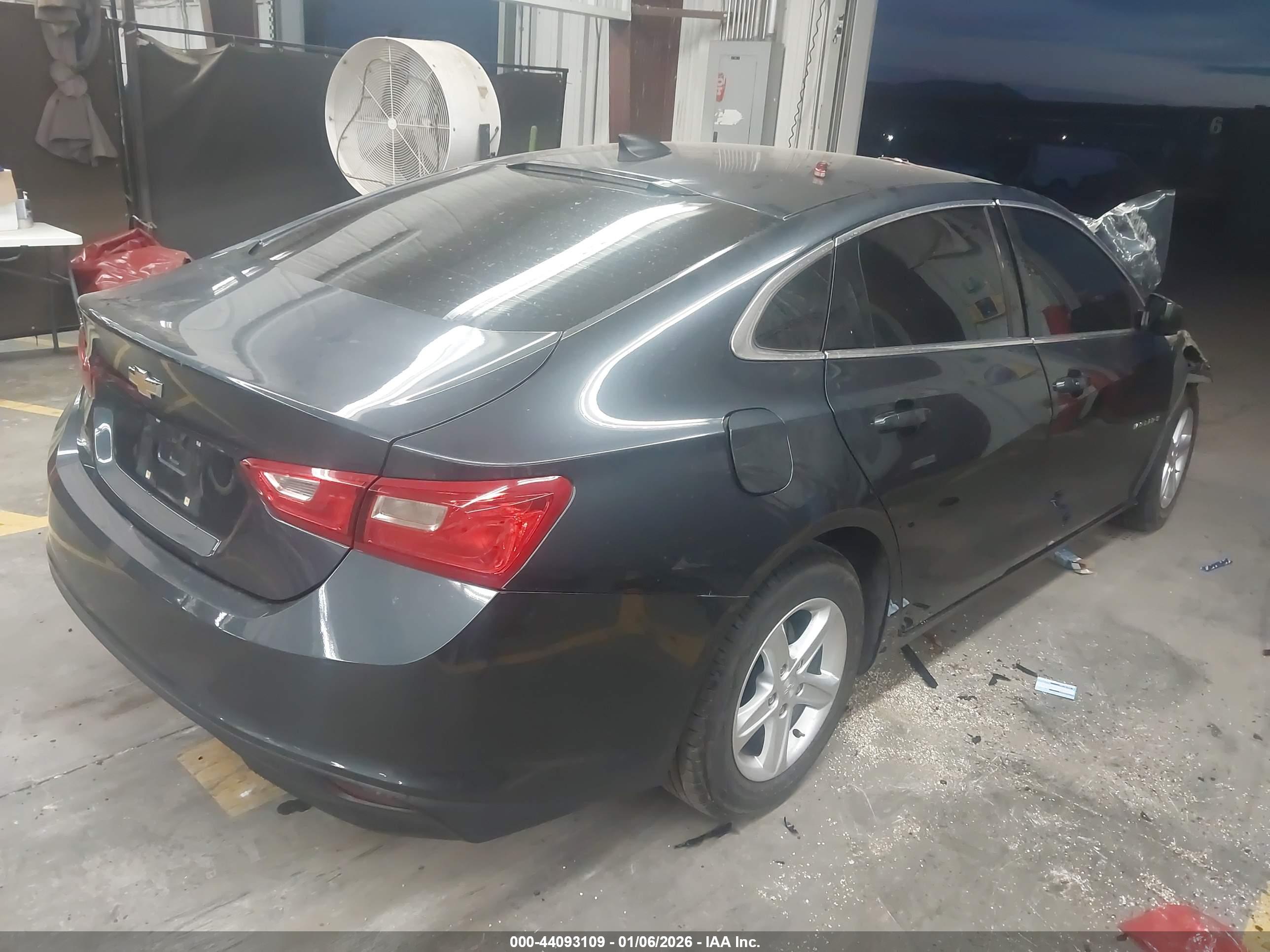 CHEVROLET MALIBU image 4