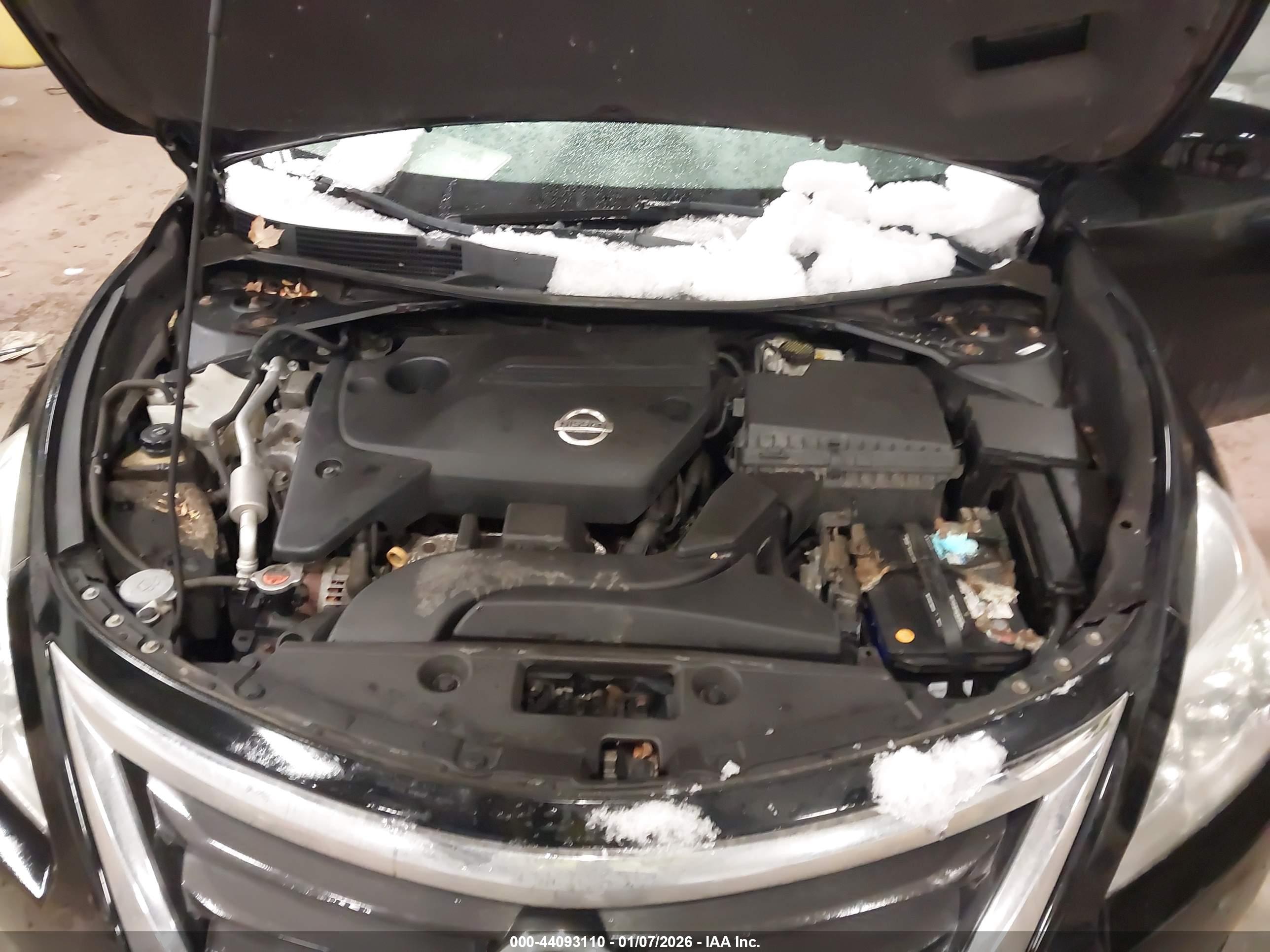NISSAN ALTIMA image 10