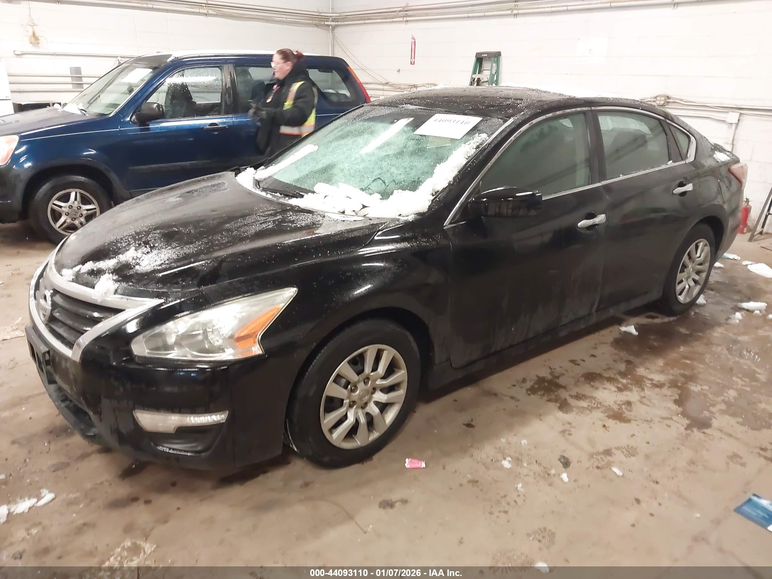 NISSAN ALTIMA image 2