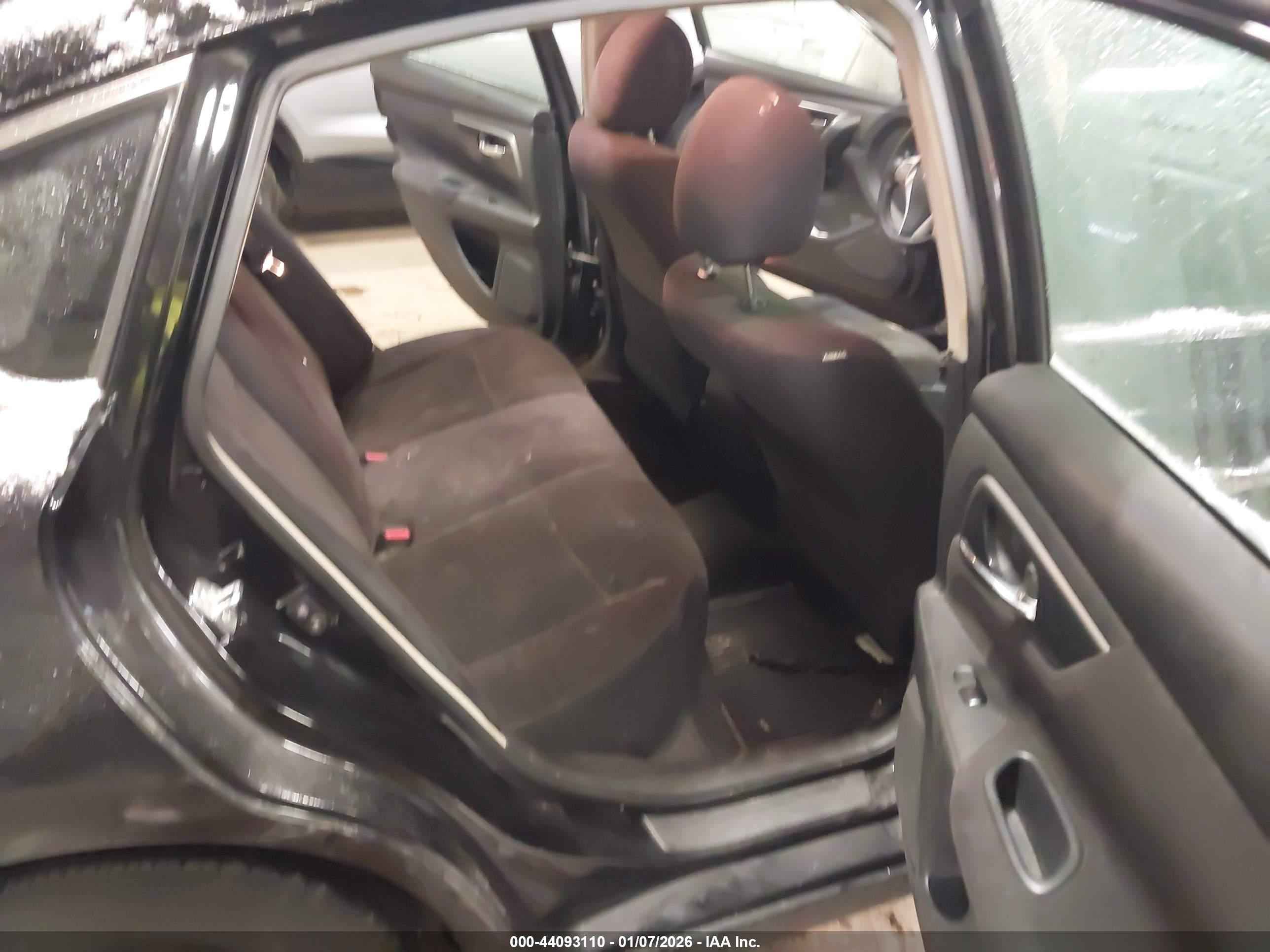 NISSAN ALTIMA image 8