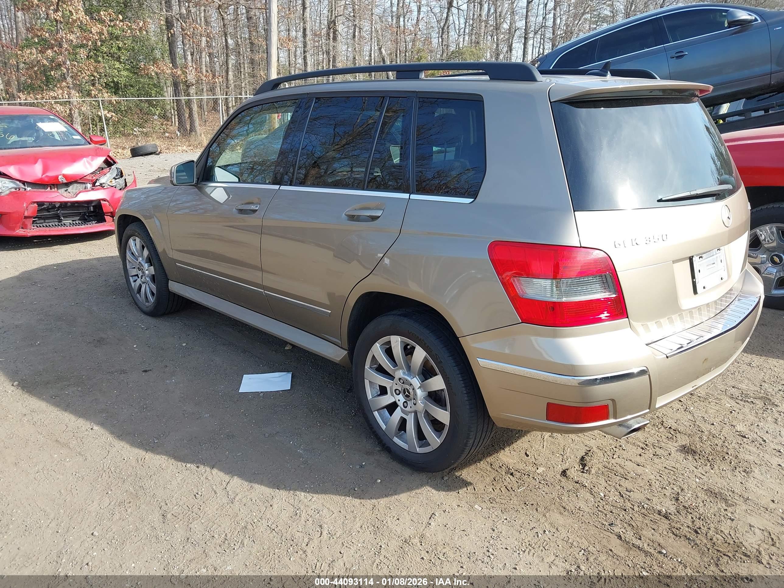 MERCEDES-BENZ GLK image 3