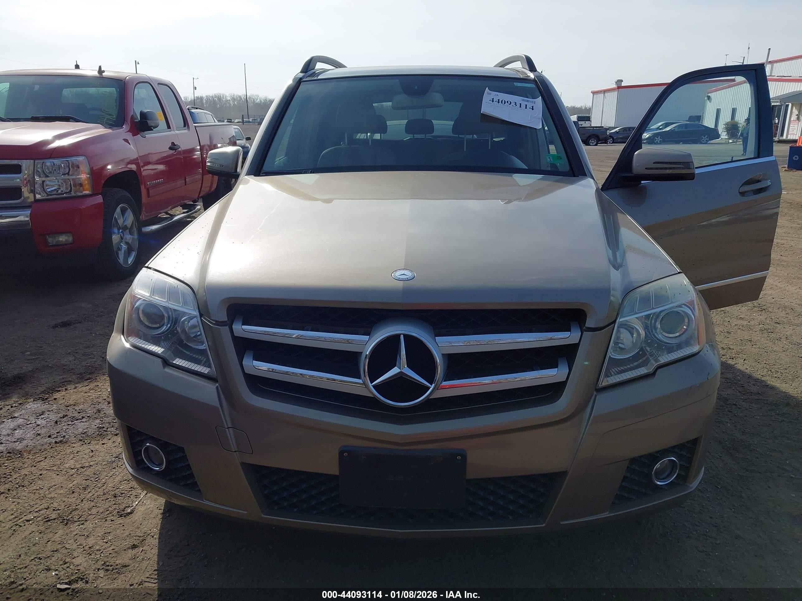 MERCEDES-BENZ GLK image 6