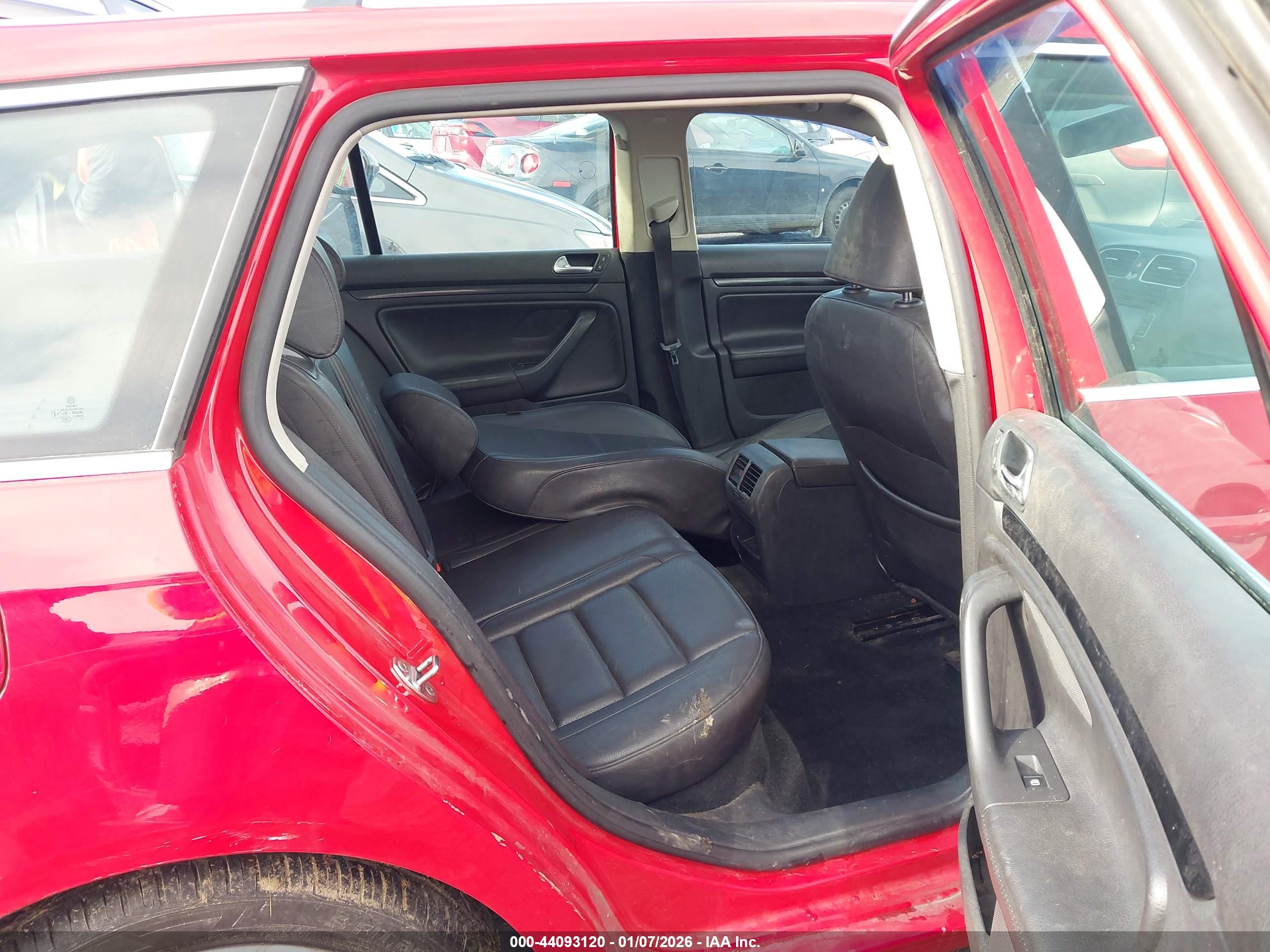 VOLKSWAGEN JETTA image 8