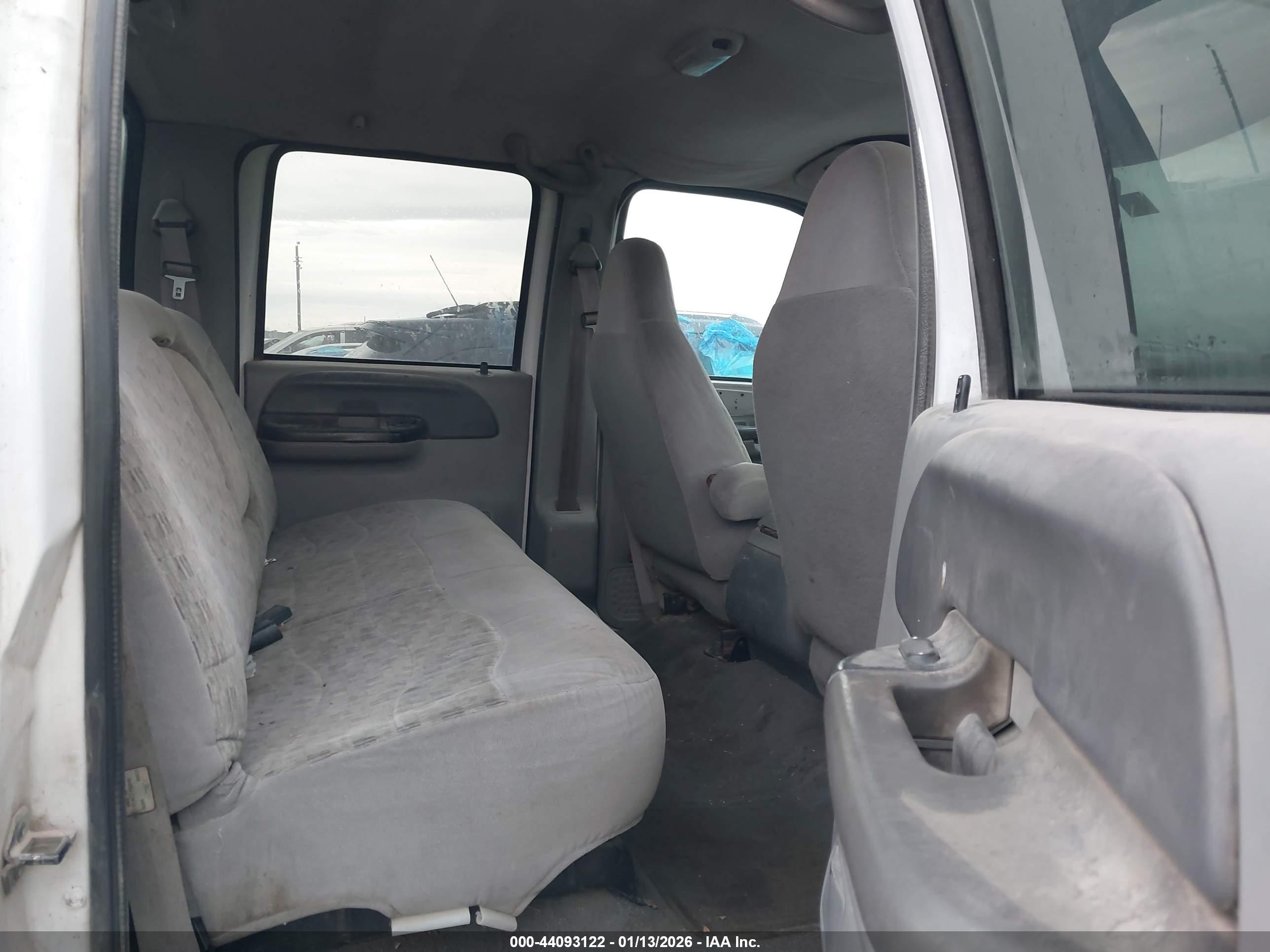 FORD F-250 image 8