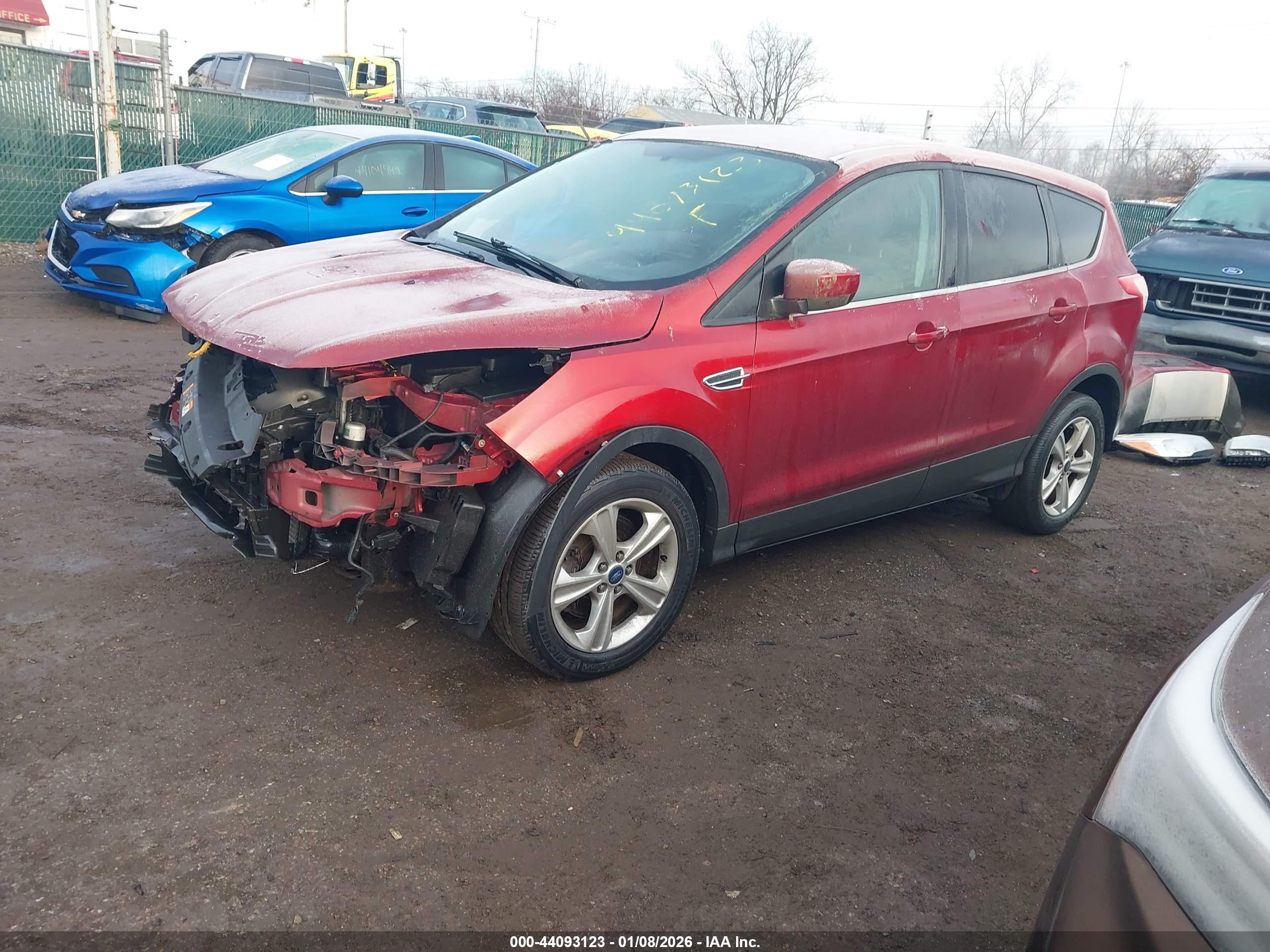 FORD ESCAPE image 2