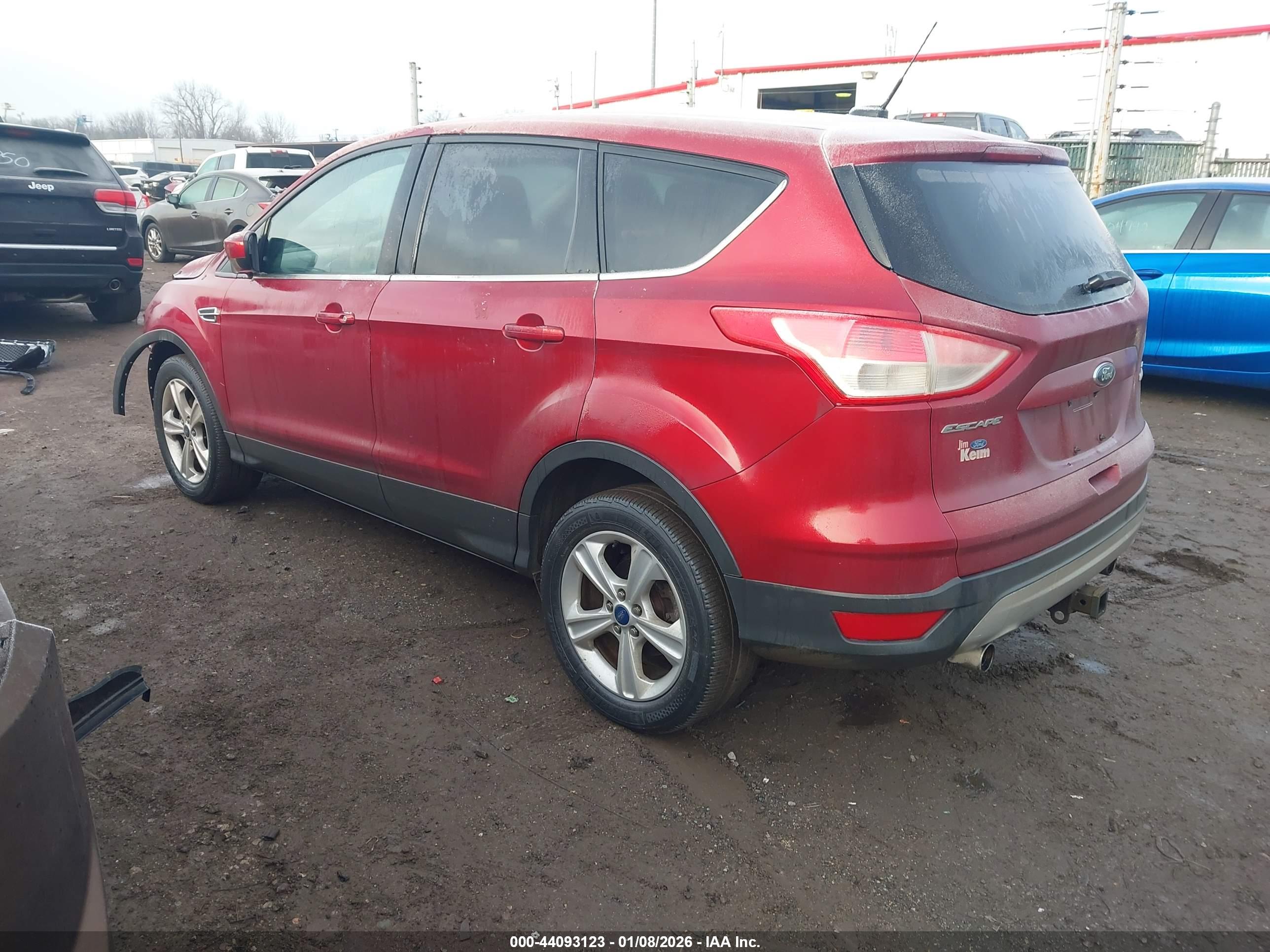 FORD ESCAPE image 3