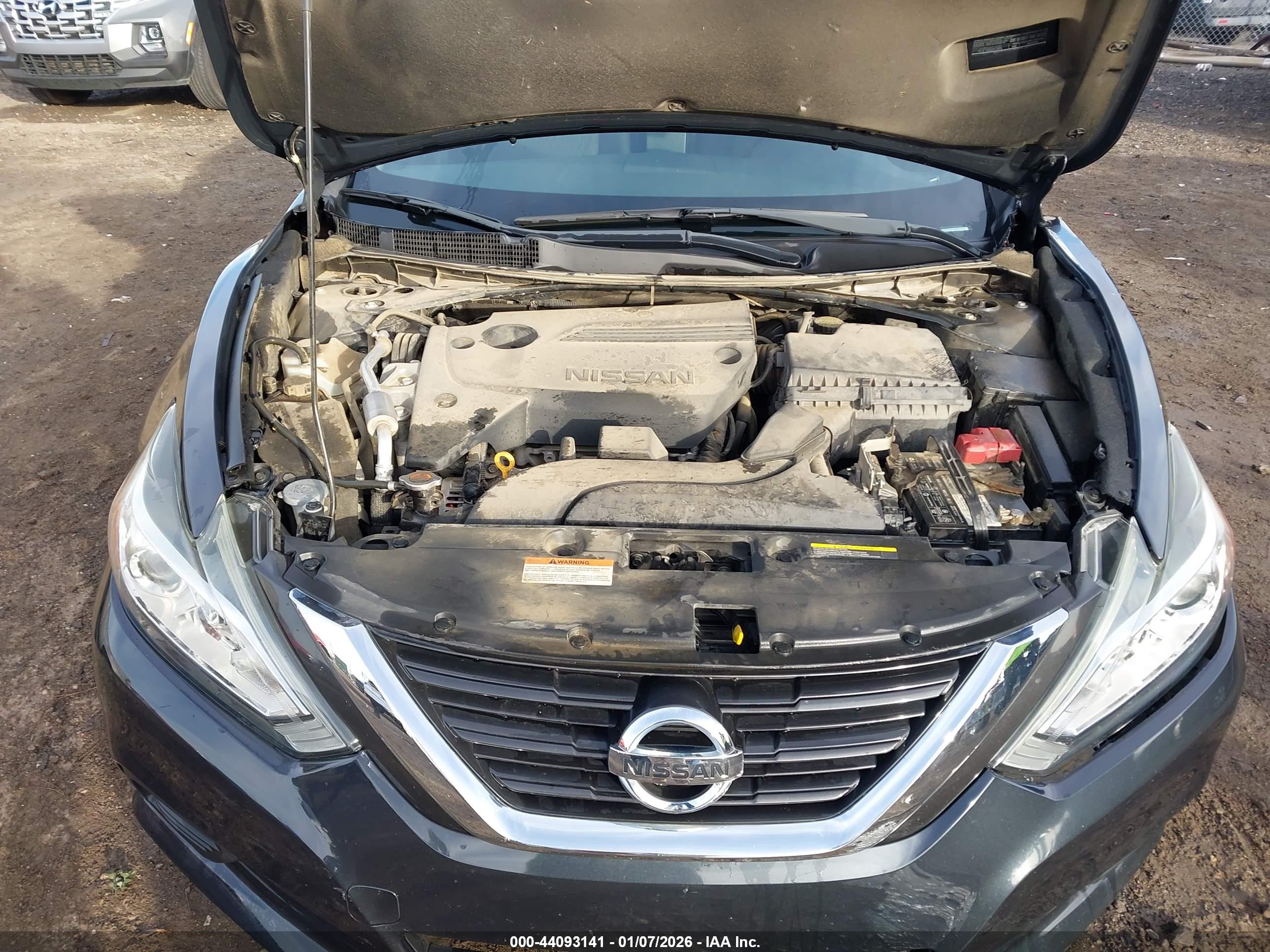 NISSAN ALTIMA image 10