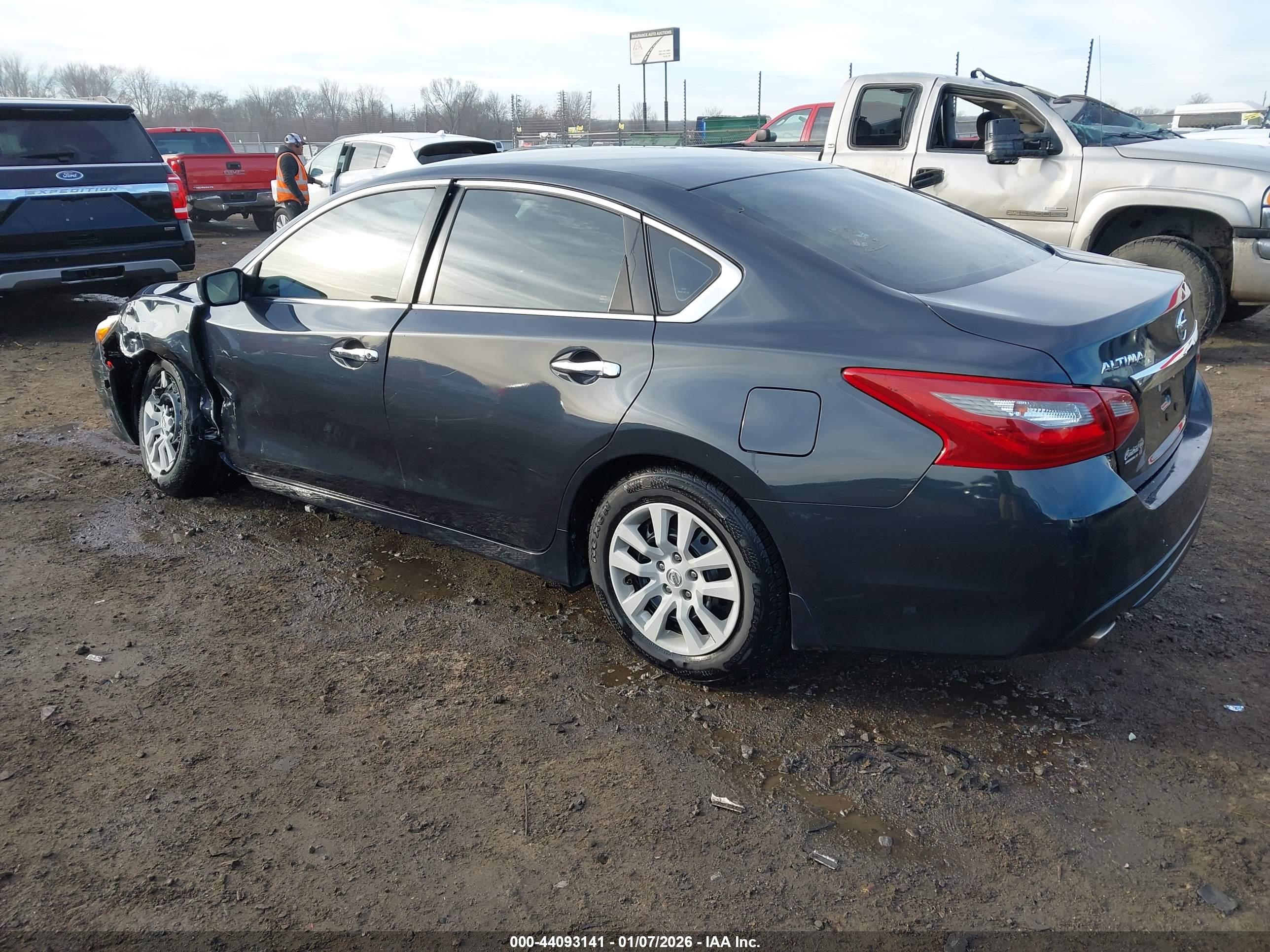 NISSAN ALTIMA image 3