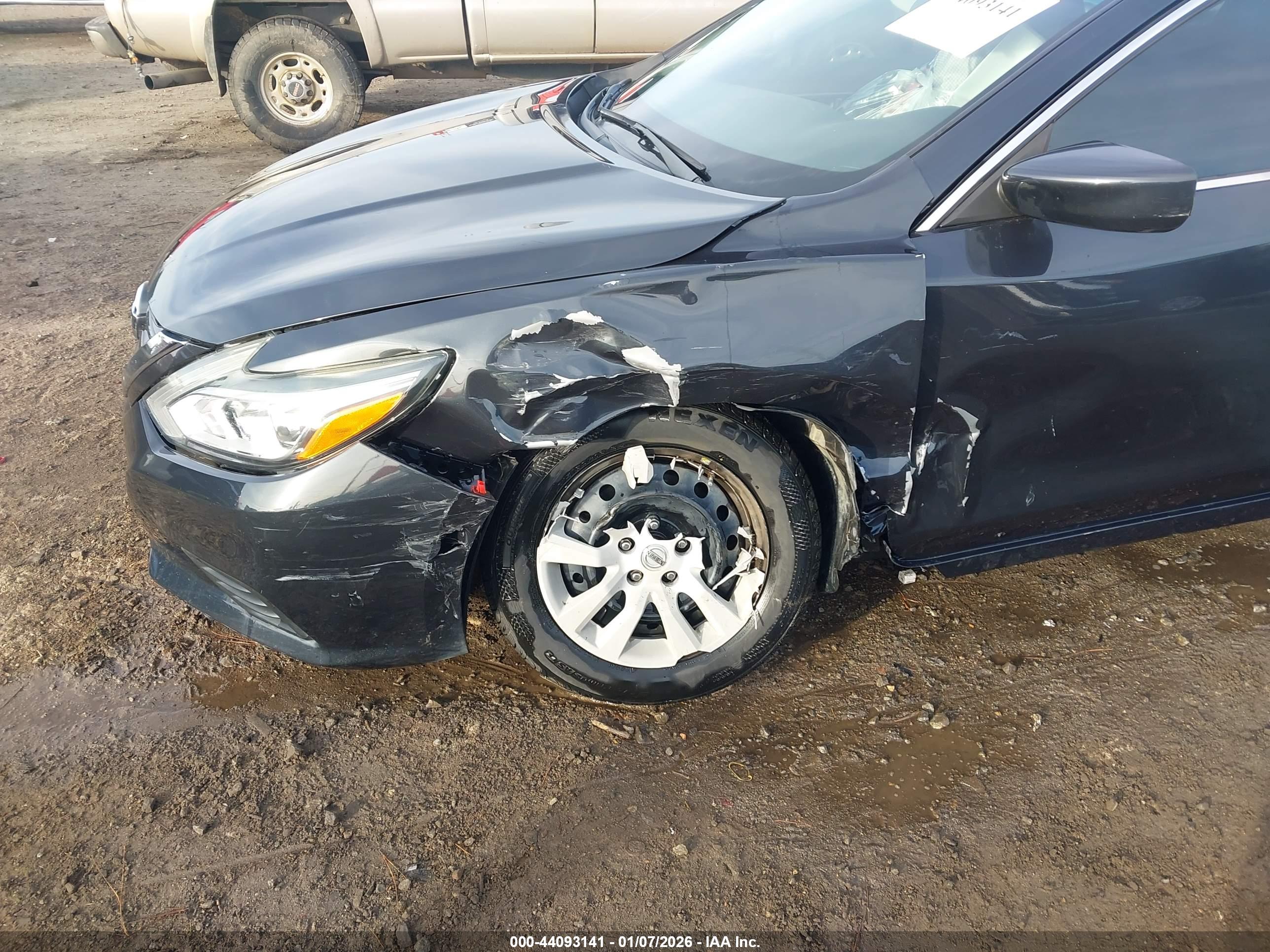 NISSAN ALTIMA image 6