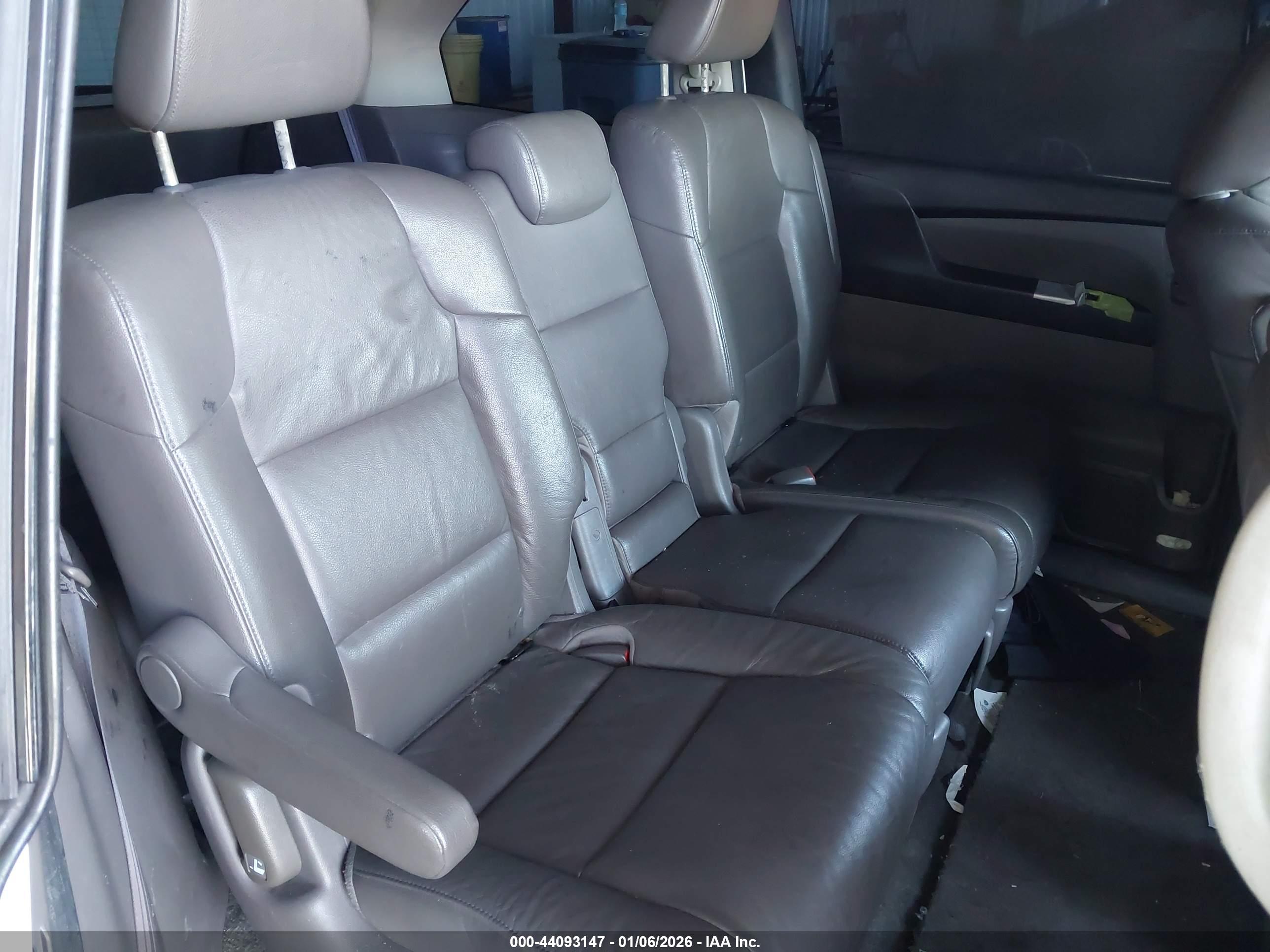 HONDA ODYSSEY image 8