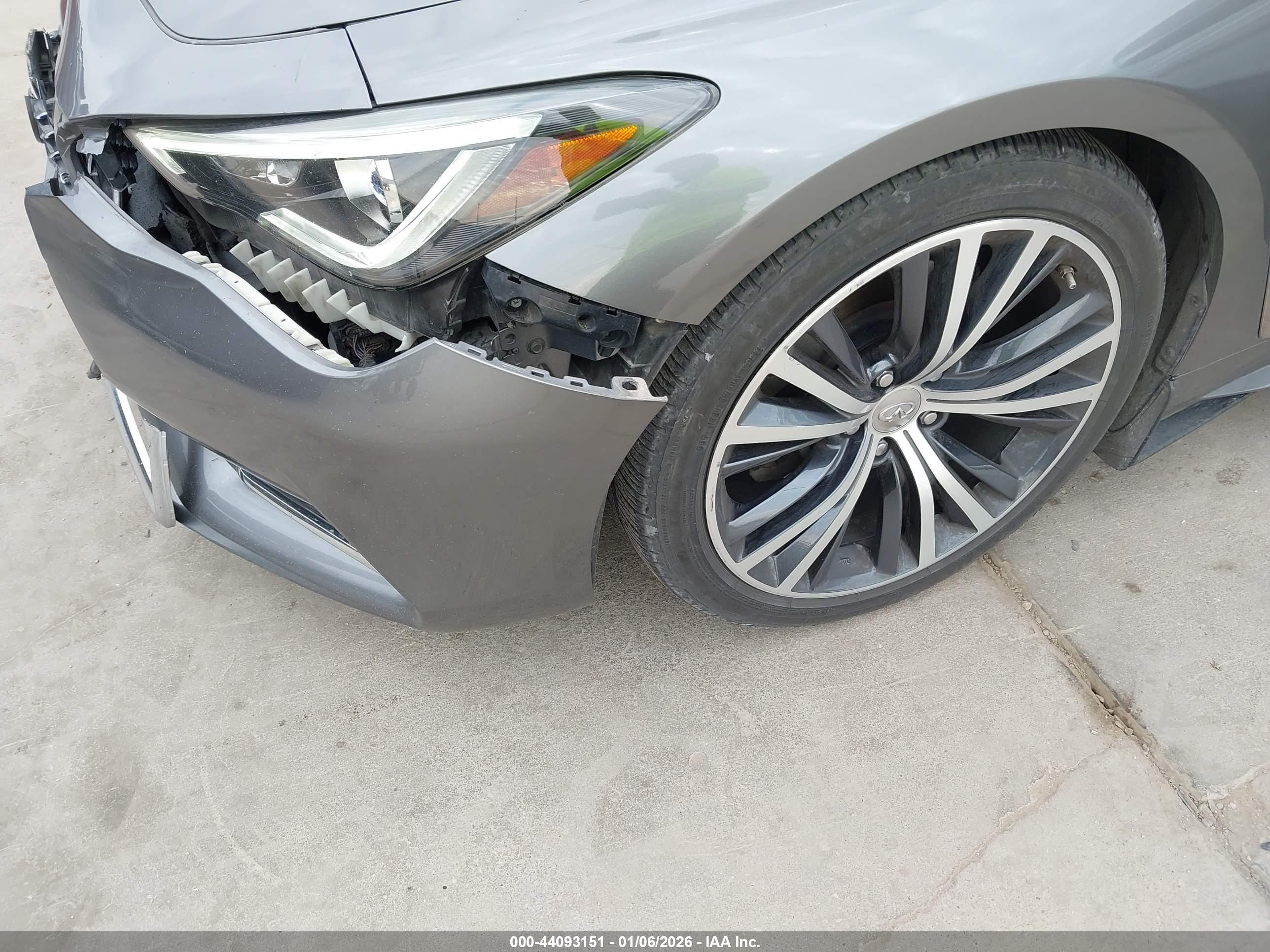 INFINITI Q60 image 6