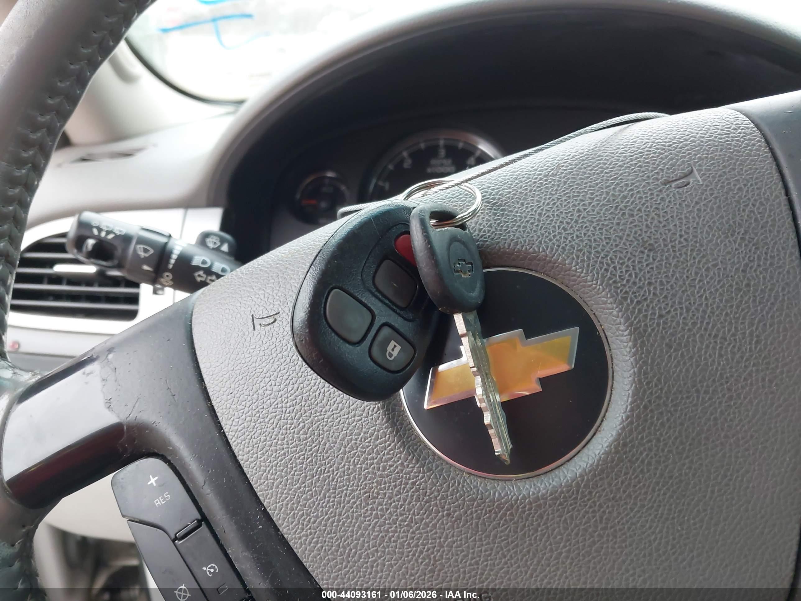 CHEVROLET TAHOE image 11
