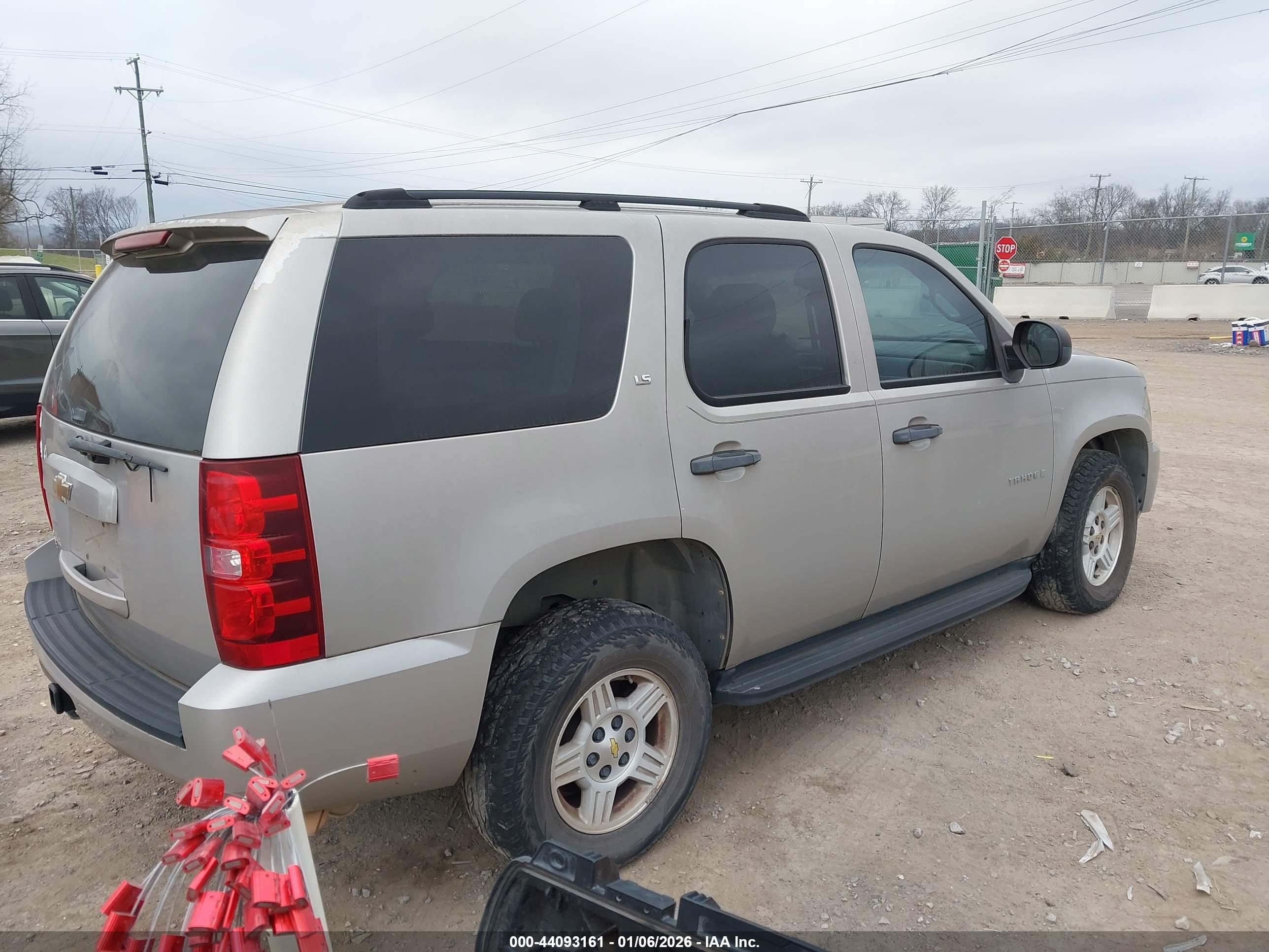 CHEVROLET TAHOE image 4