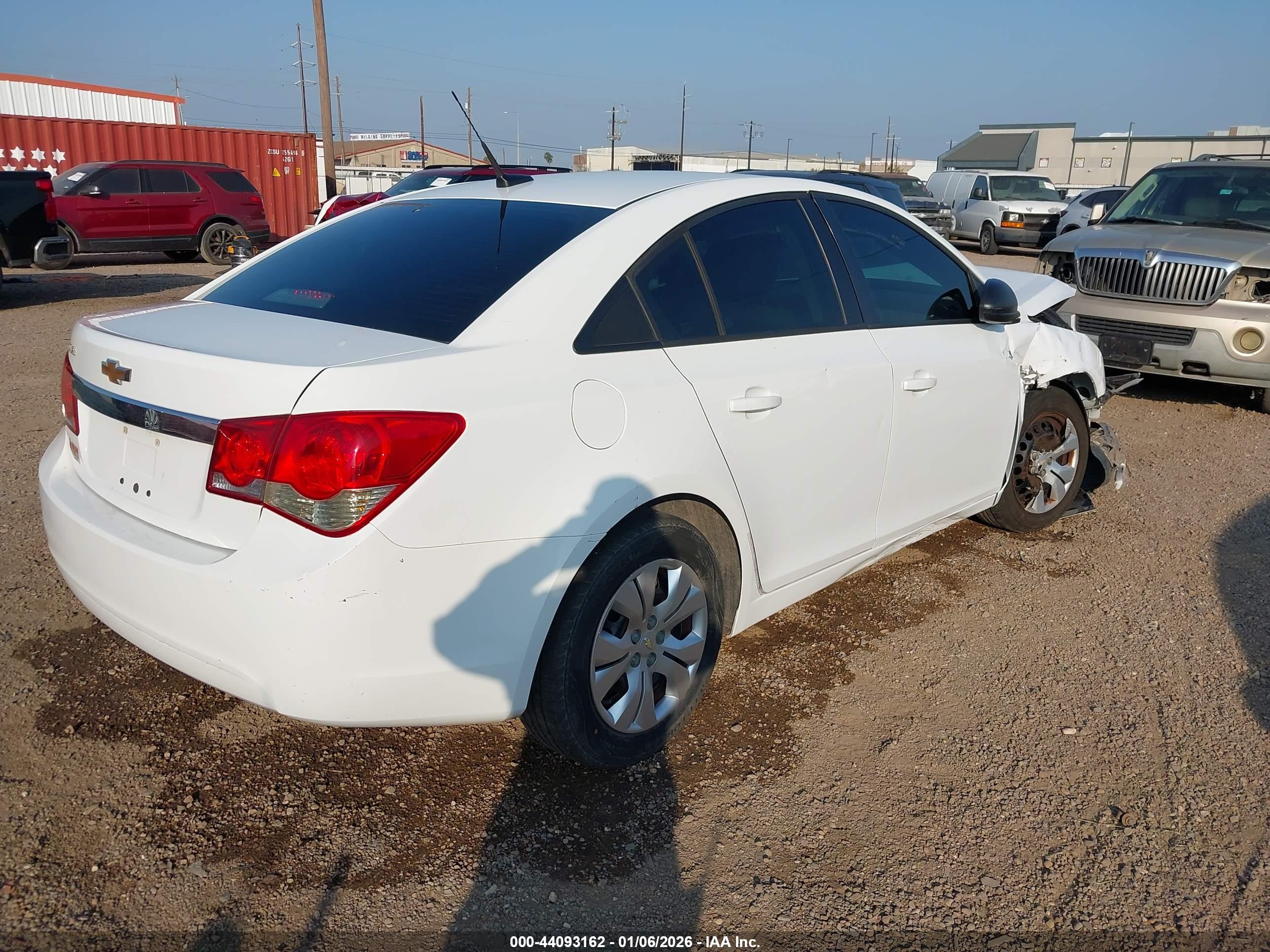 CHEVROLET CRUZE image 4