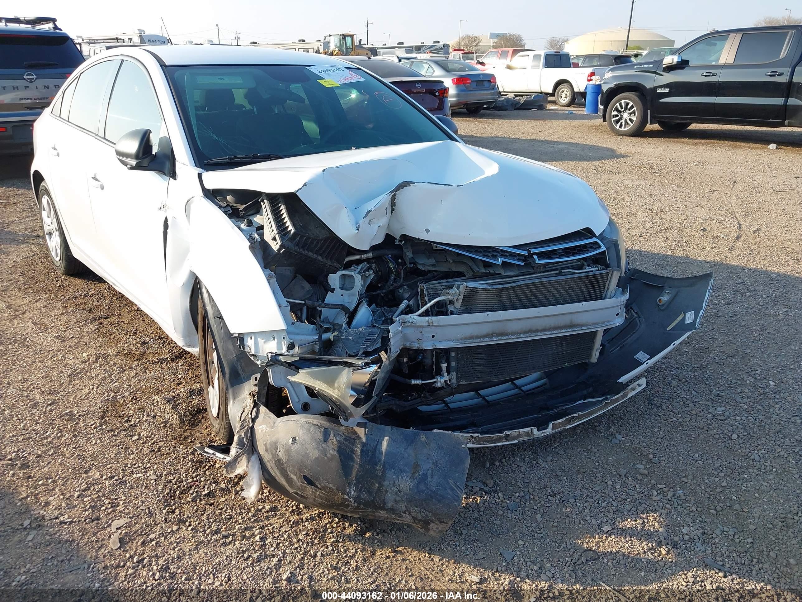 CHEVROLET CRUZE image 6