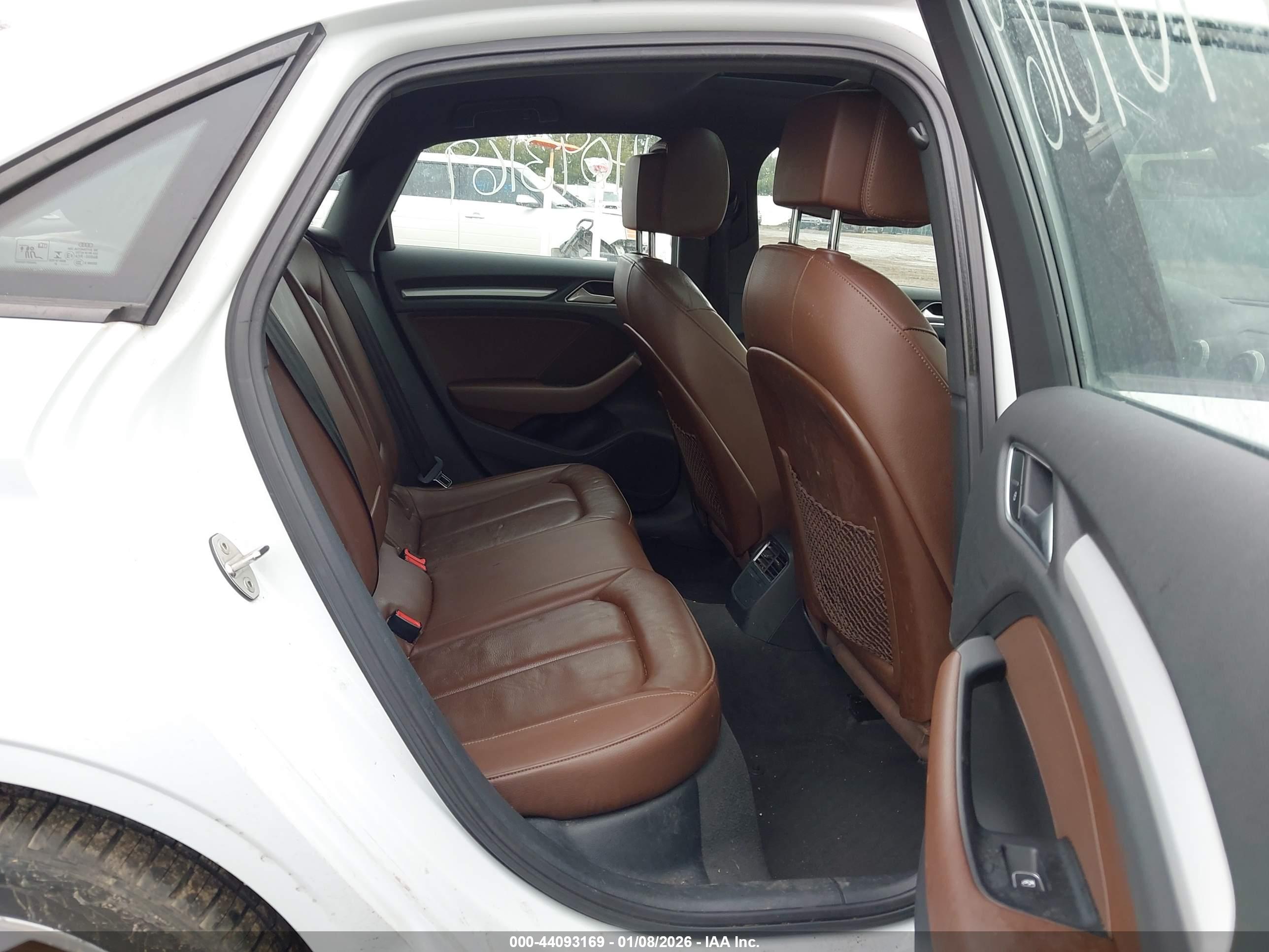AUDI A3 image 8