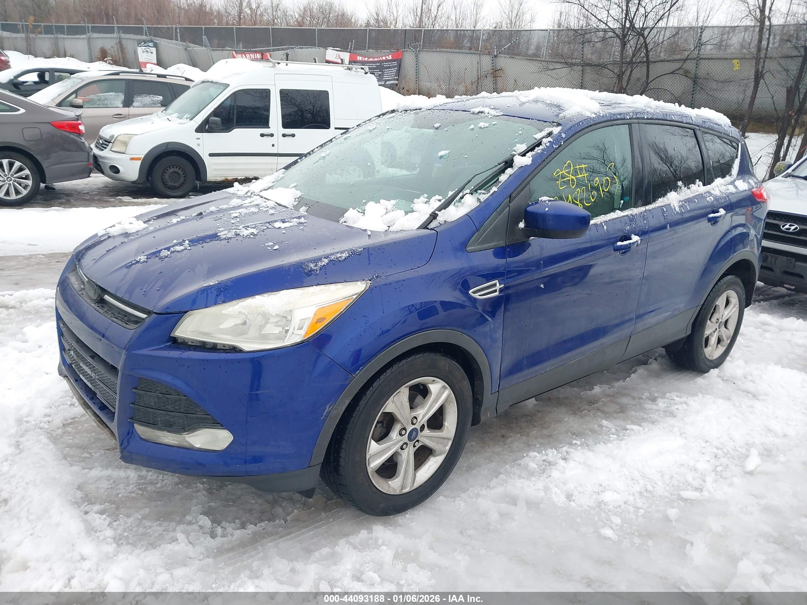 FORD ESCAPE image 2