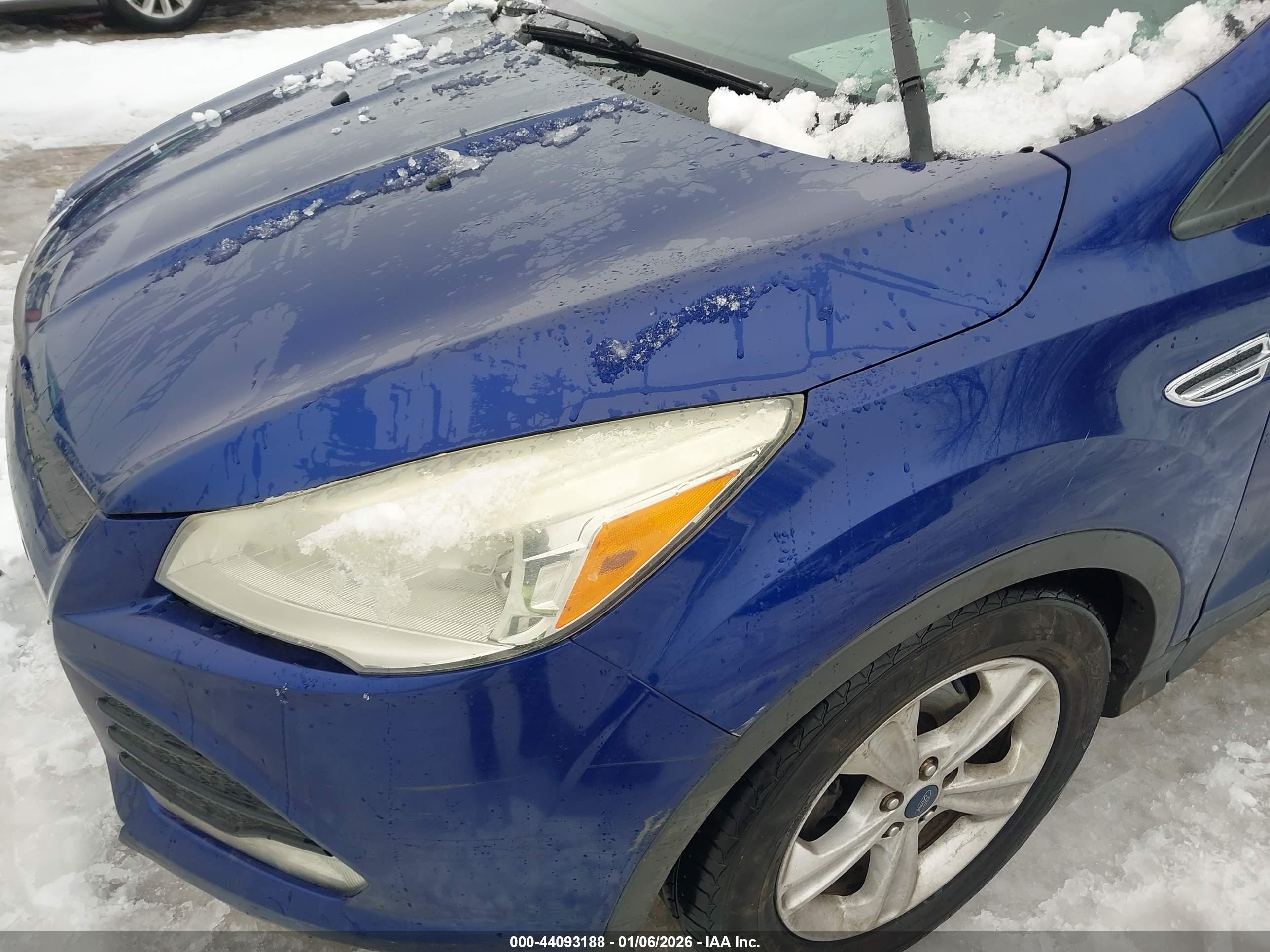 FORD ESCAPE image 6