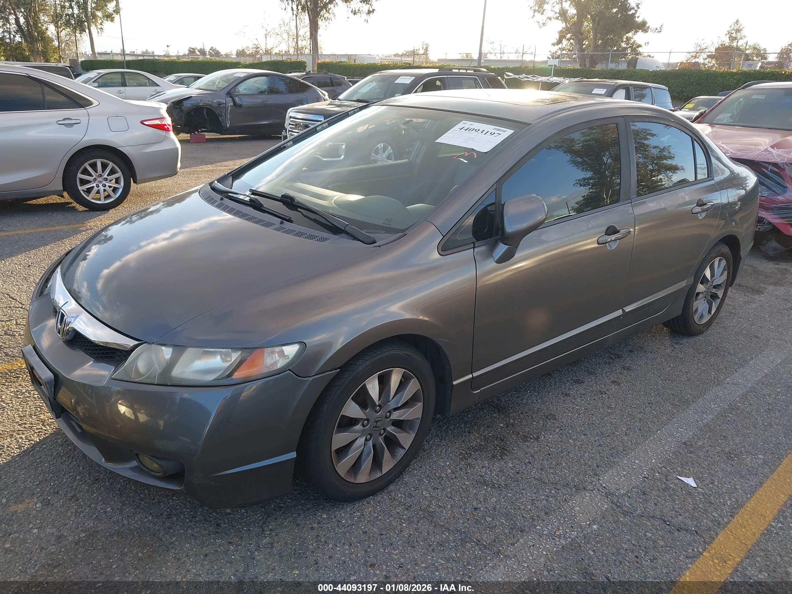 HONDA CIVIC image 2