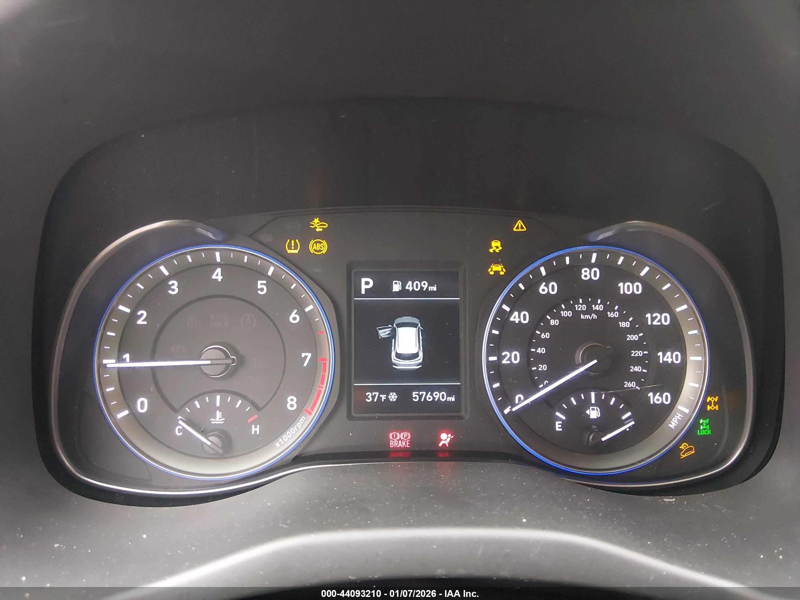 HYUNDAI KONA image 7