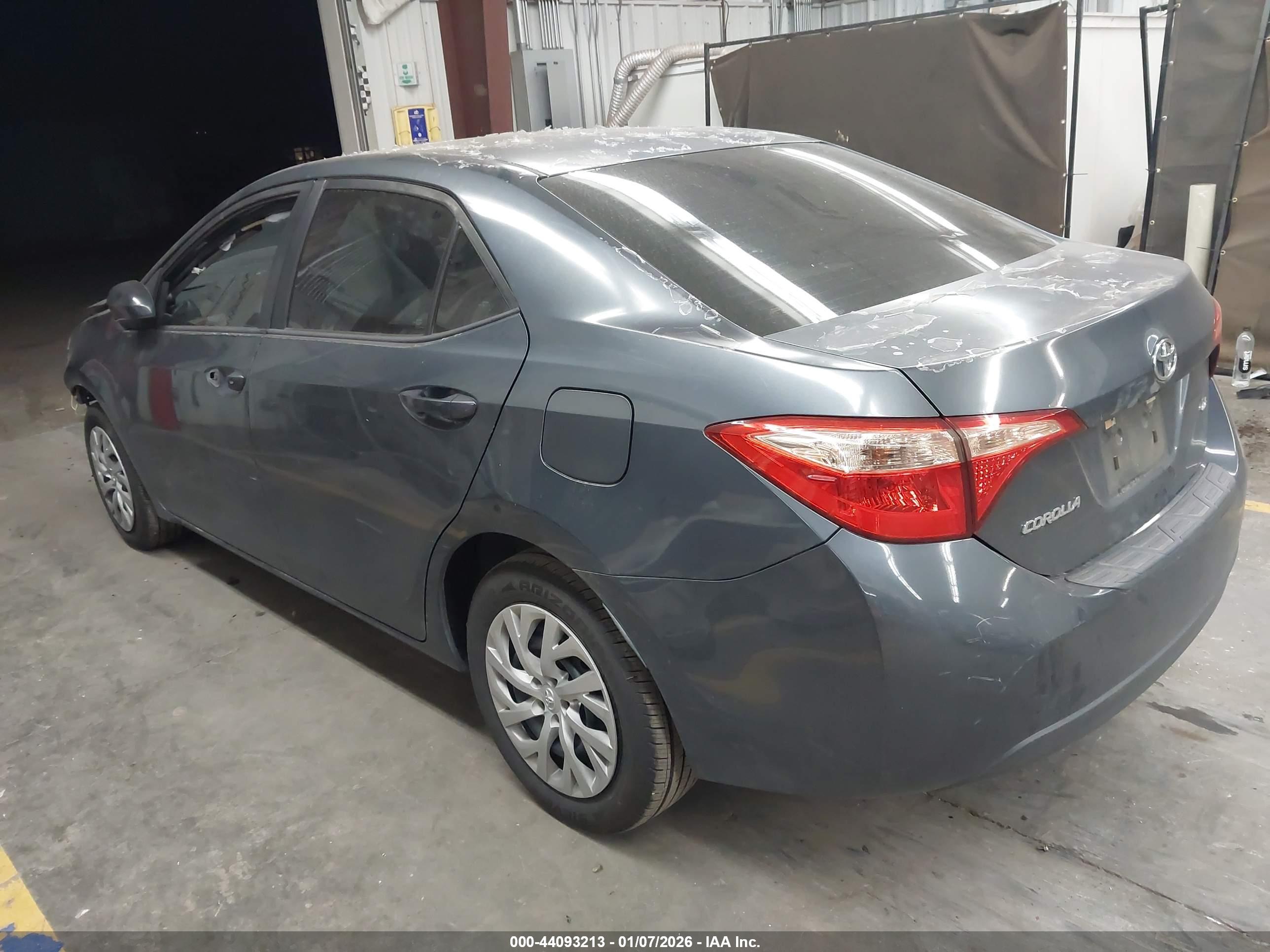 TOYOTA COROLLA image 3