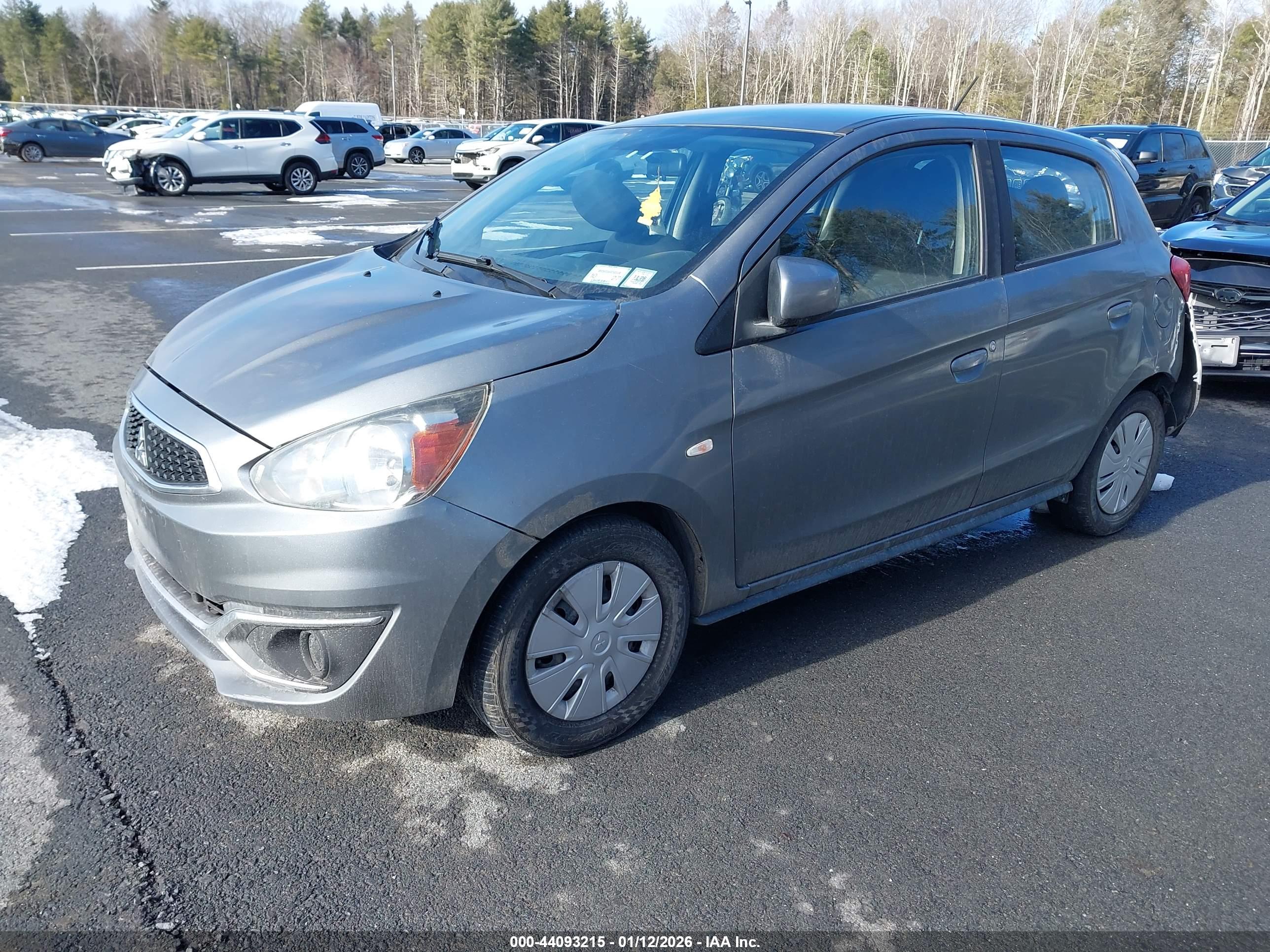 MITSUBISHI MIRAGE image 2