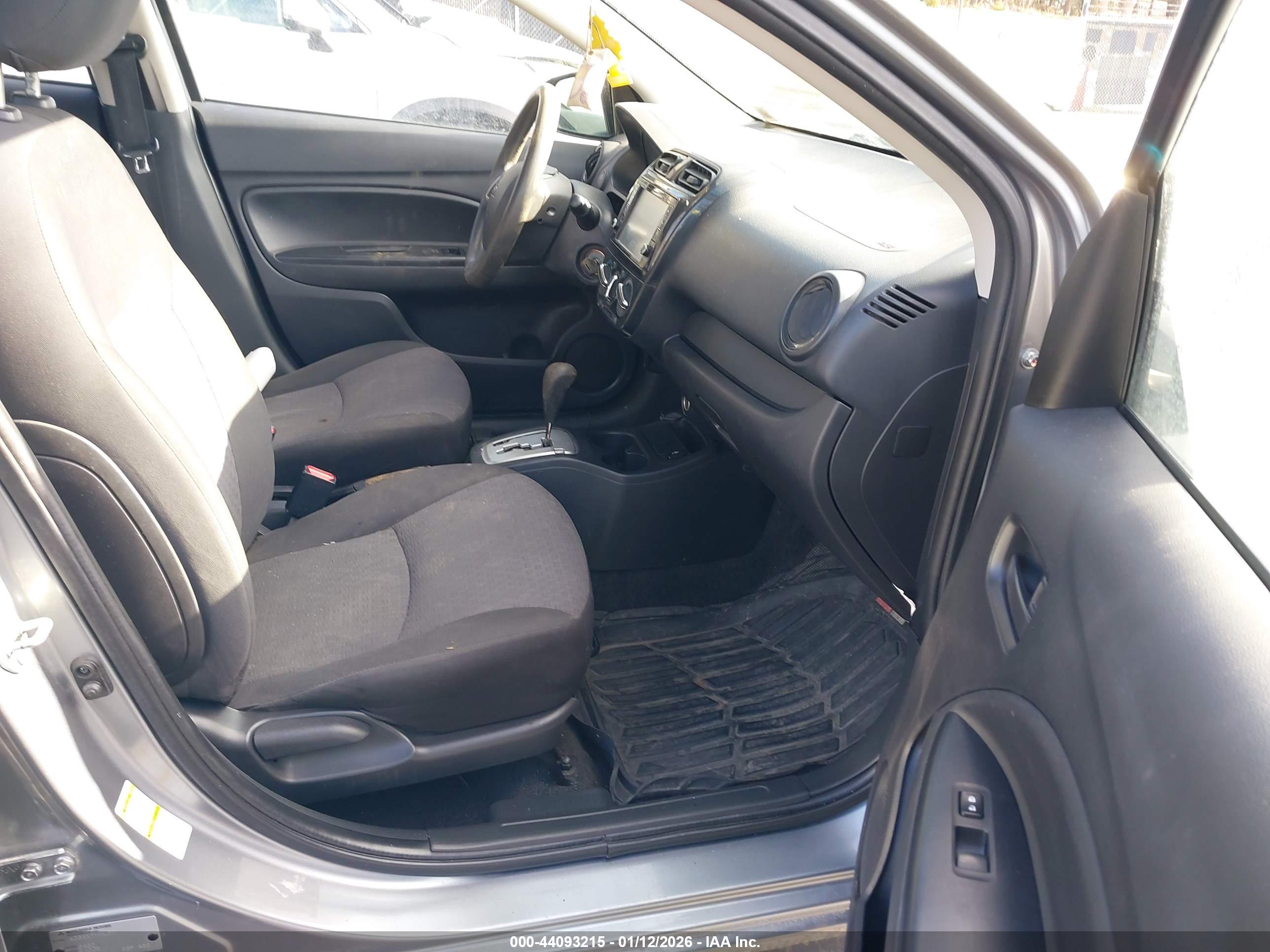 MITSUBISHI MIRAGE image 5