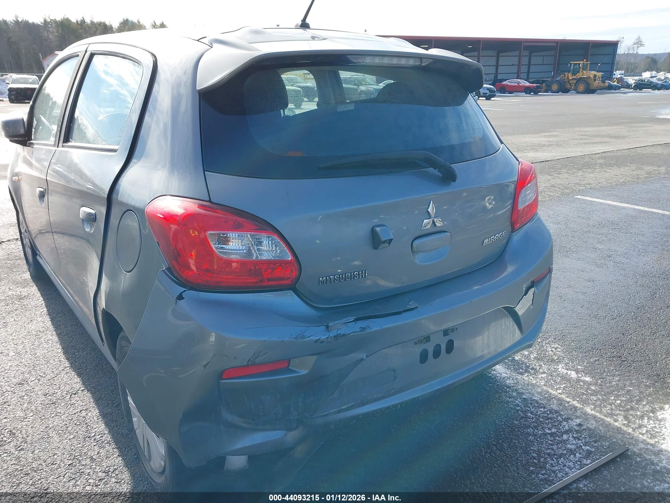 MITSUBISHI MIRAGE image 6