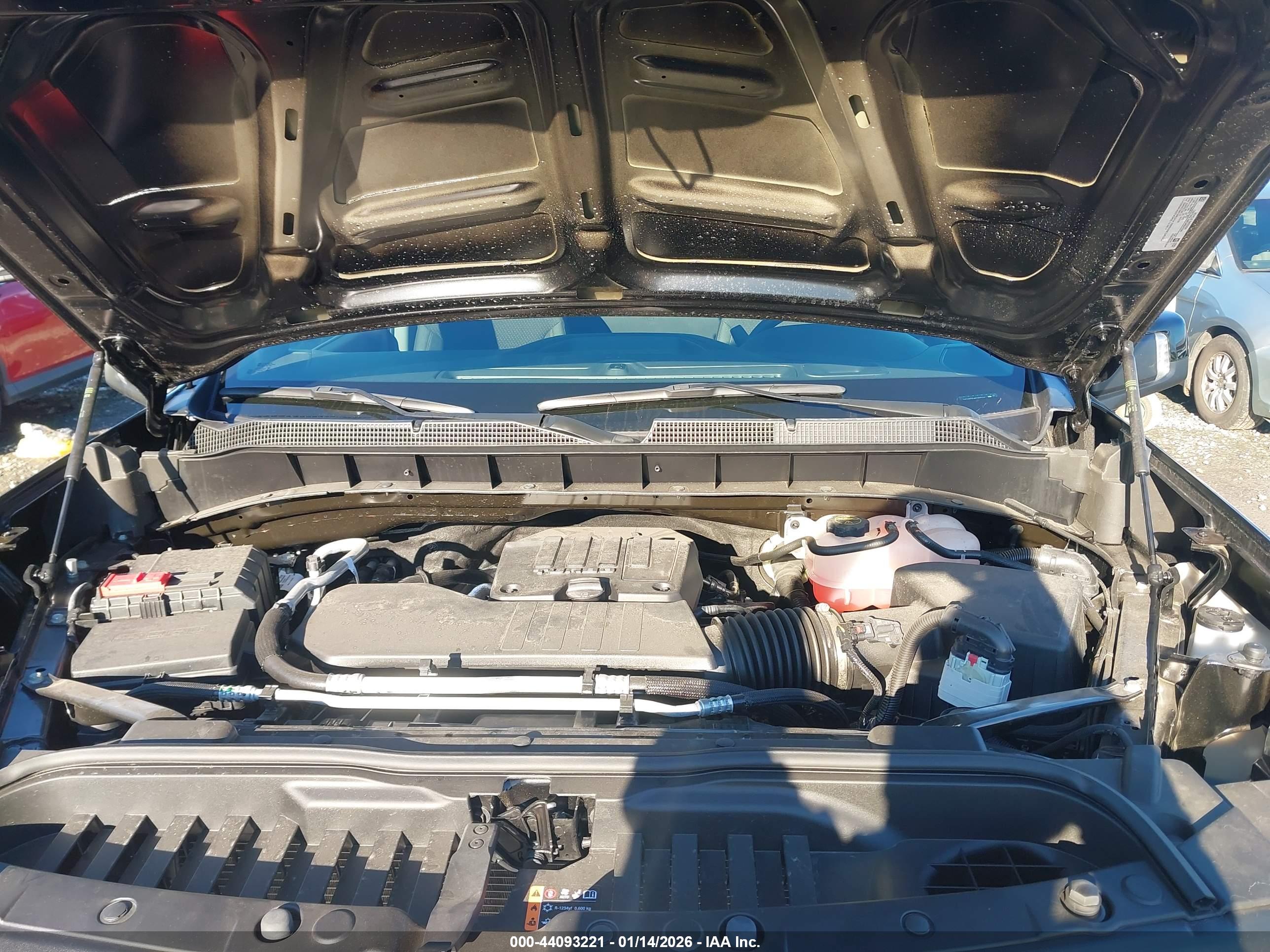 CHEVROLET SILVERADO image 10