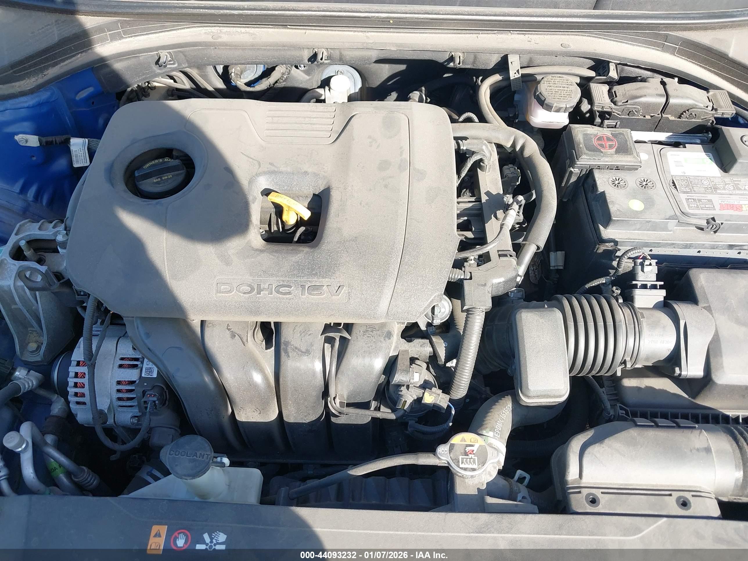 HYUNDAI ELANTRA image 10