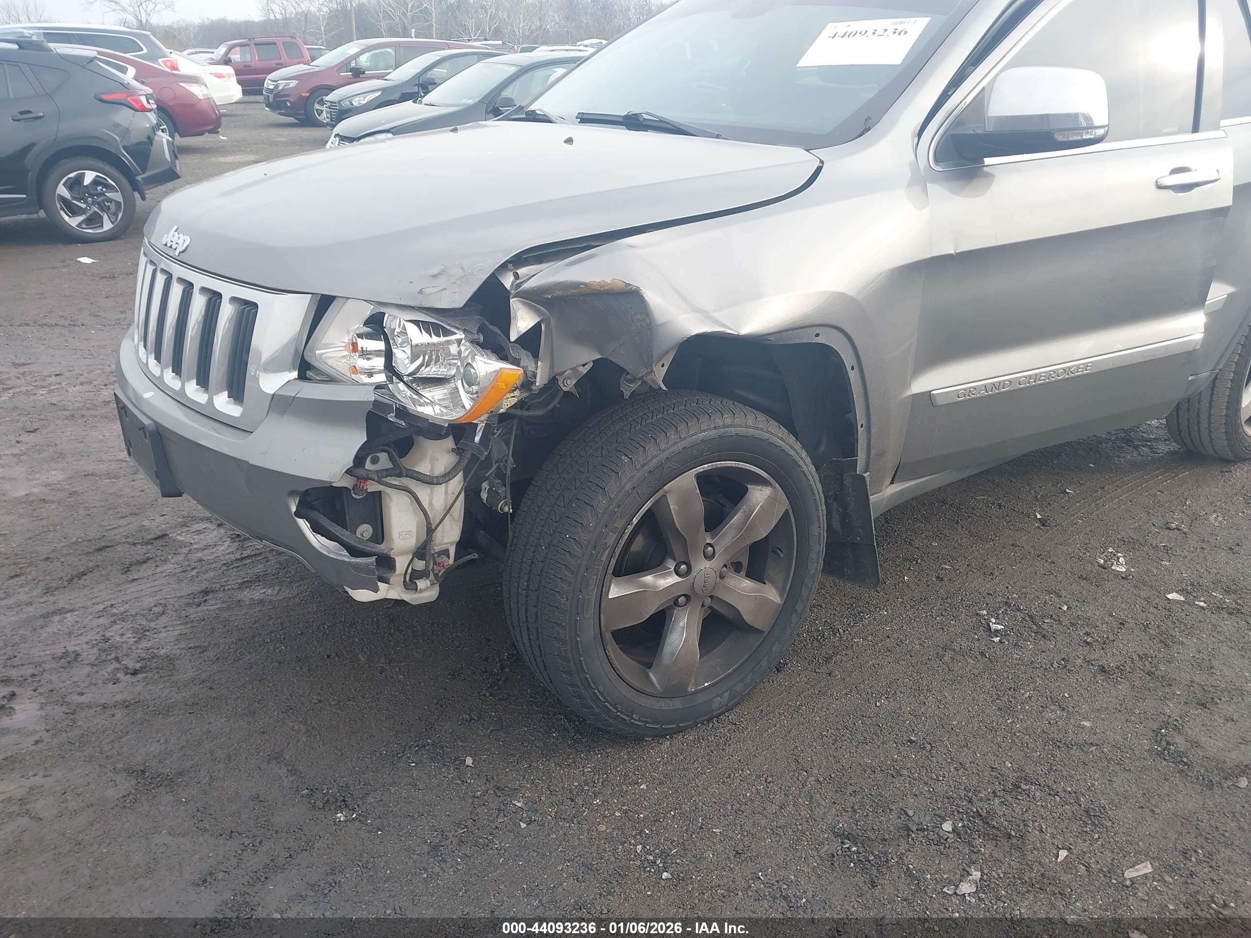 JEEP GRAND image 6