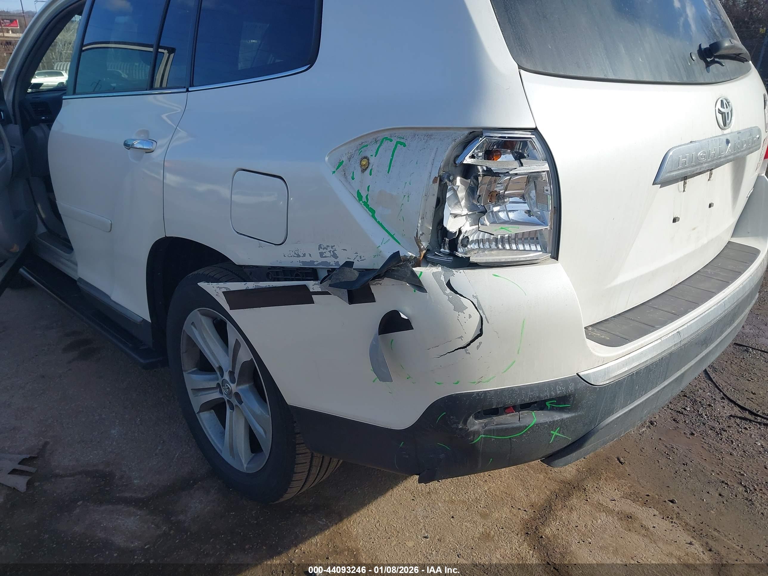 TOYOTA HIGHLANDER image 6
