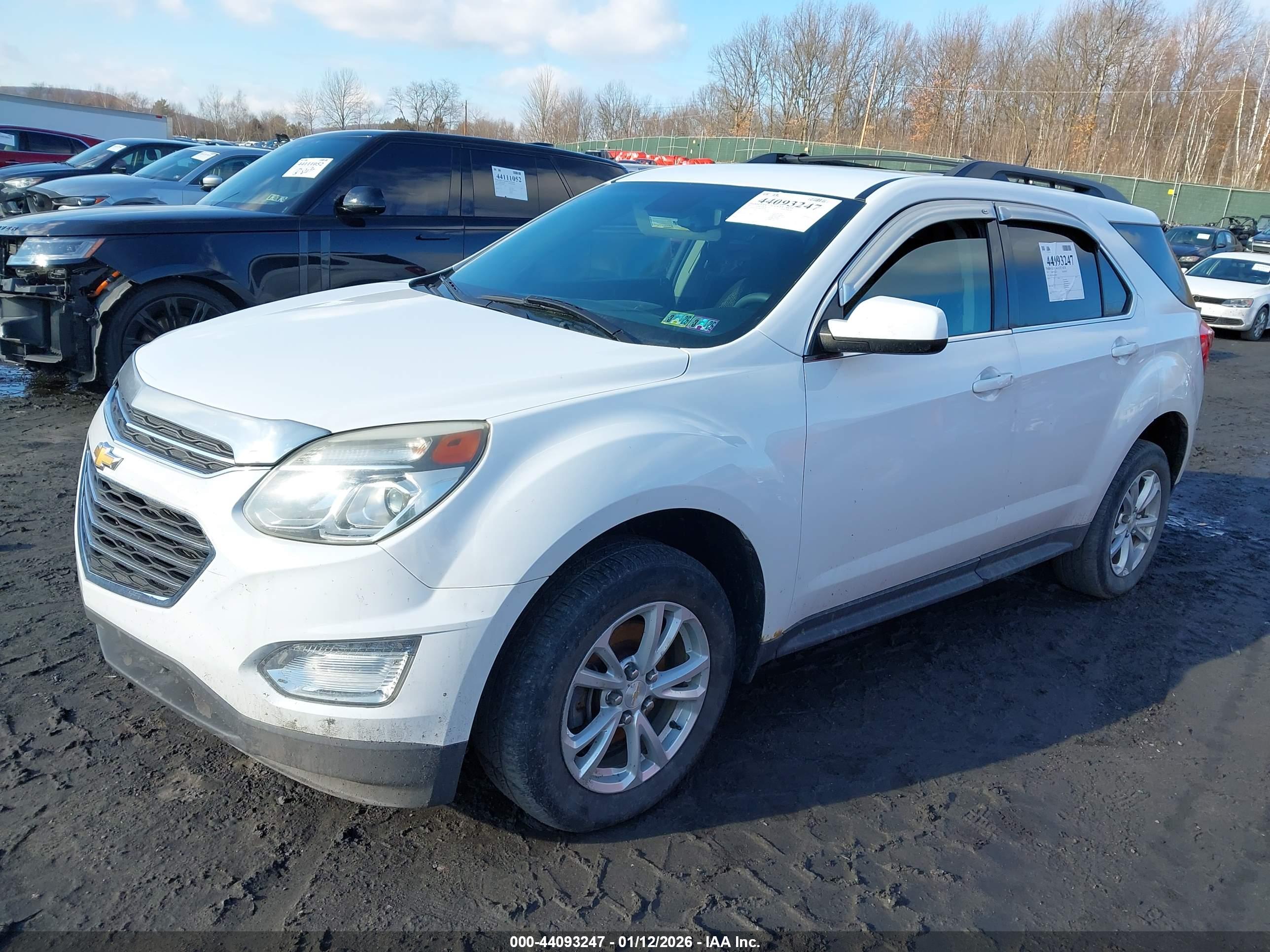 CHEVROLET EQUINOX image 2