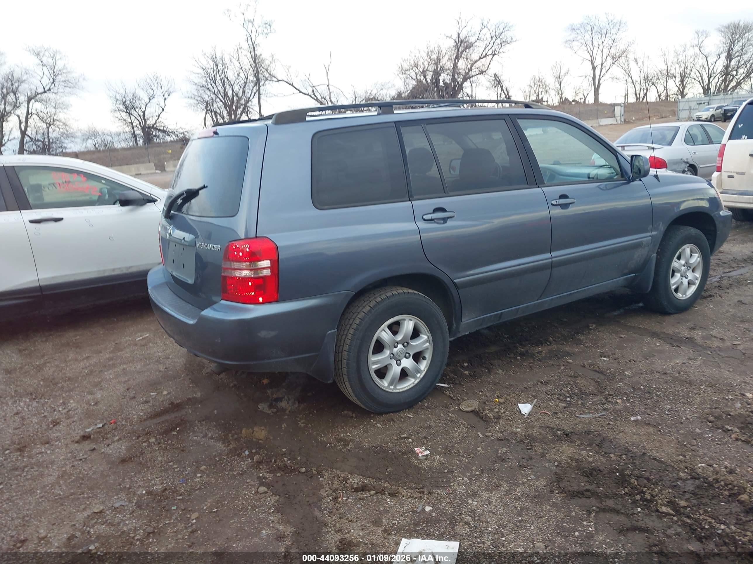 TOYOTA HIGHLANDER image 4