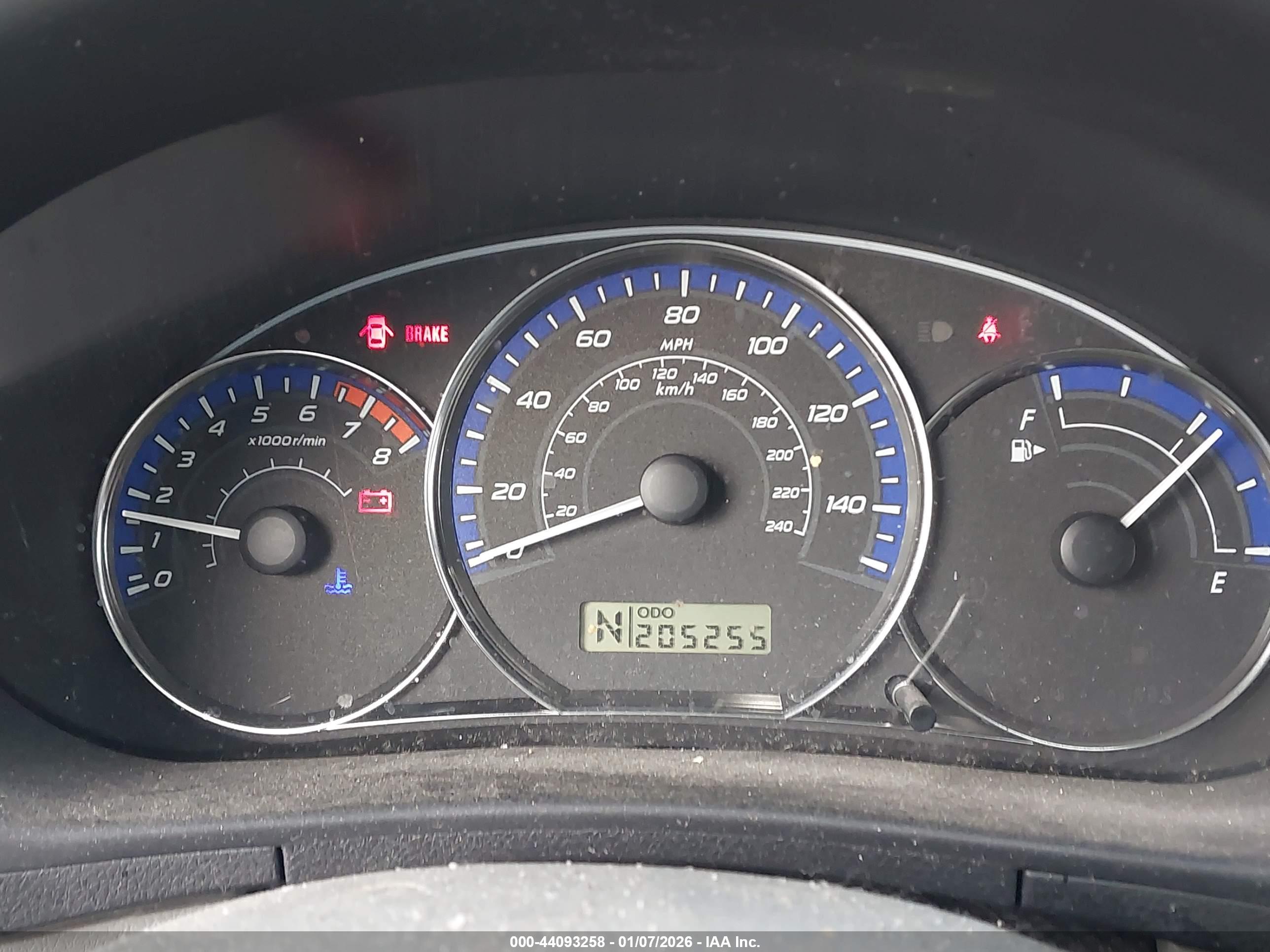 SUBARU FORESTER image 7