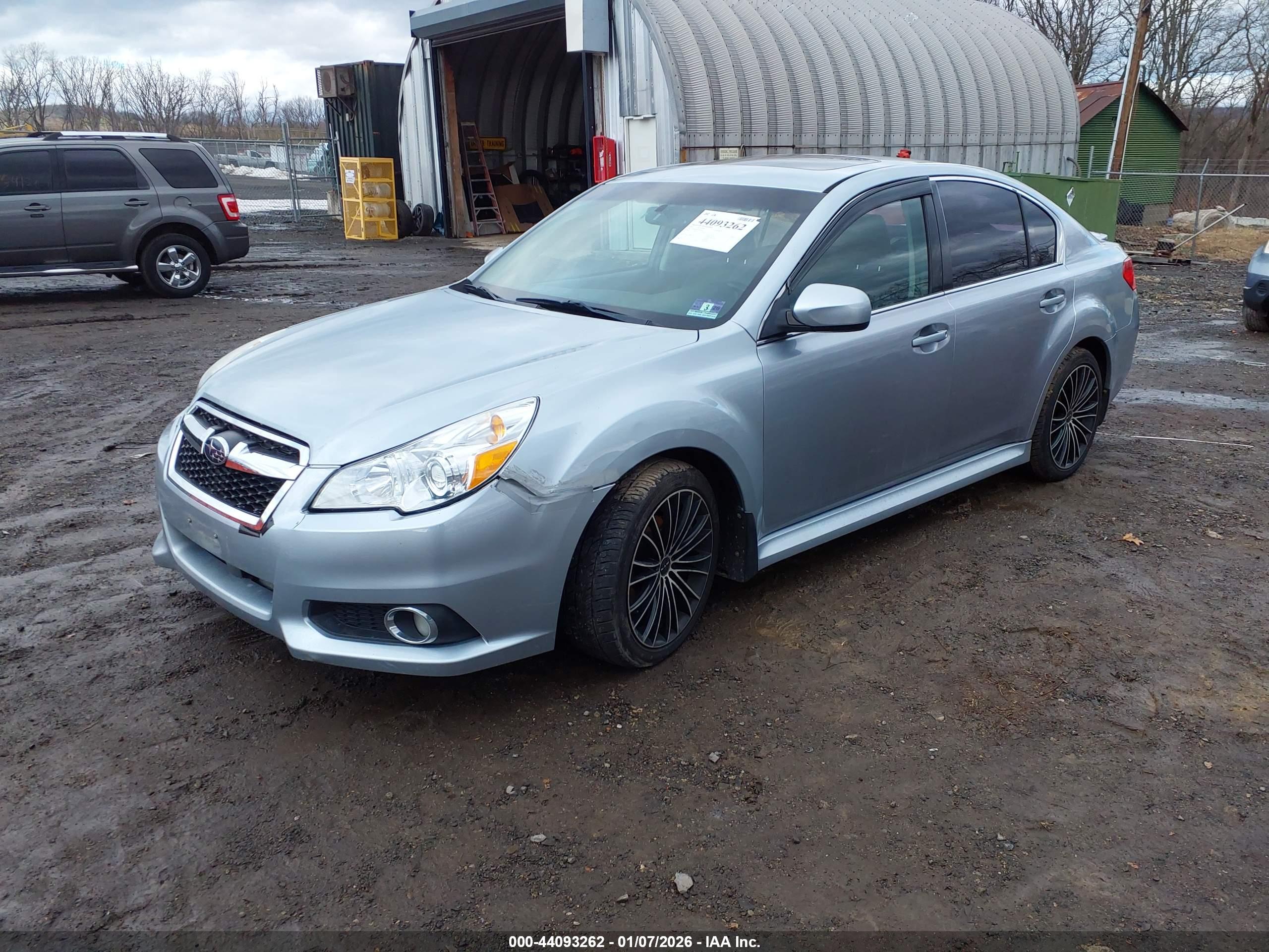 SUBARU LEGACY image 2