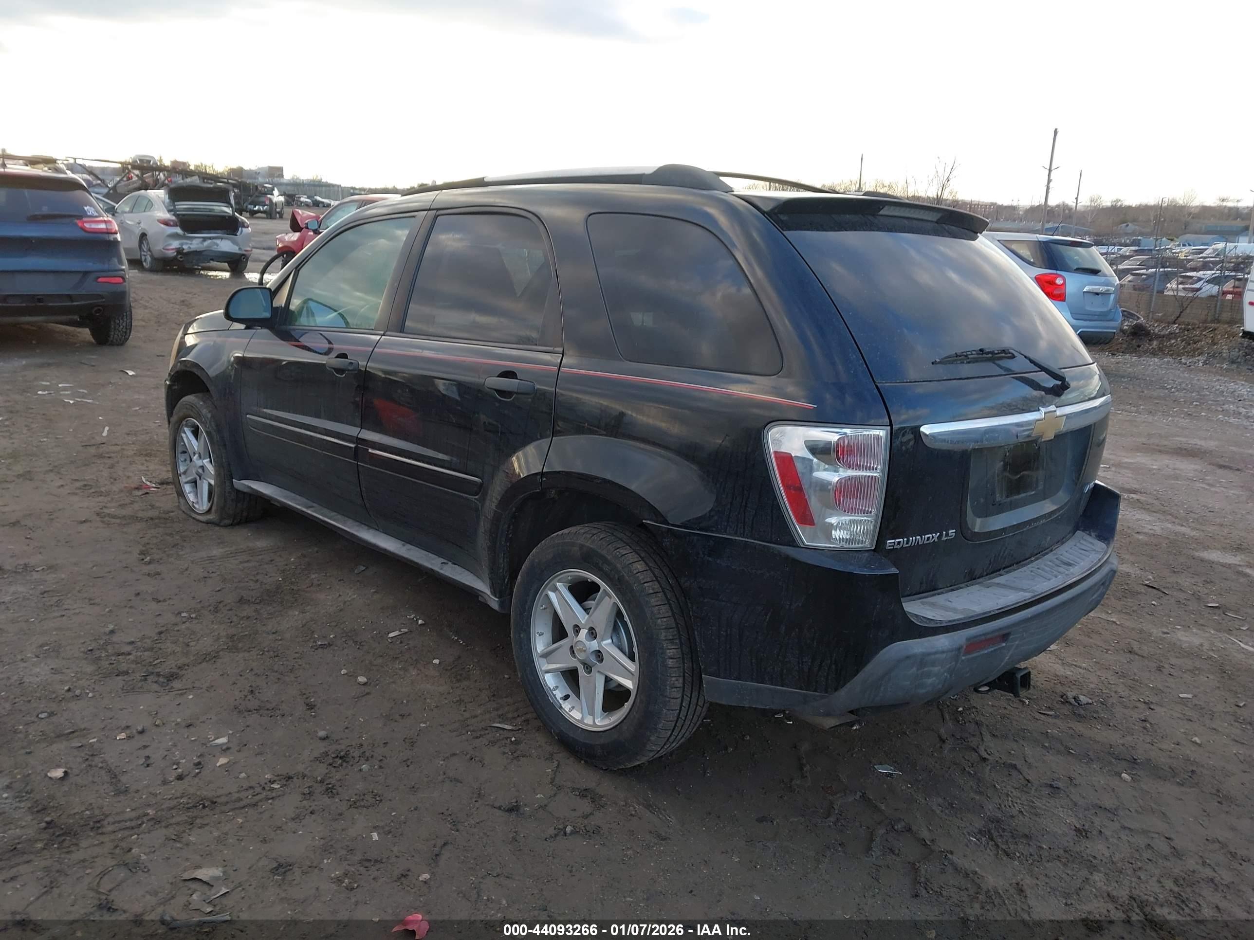 CHEVROLET EQUINOX image 3