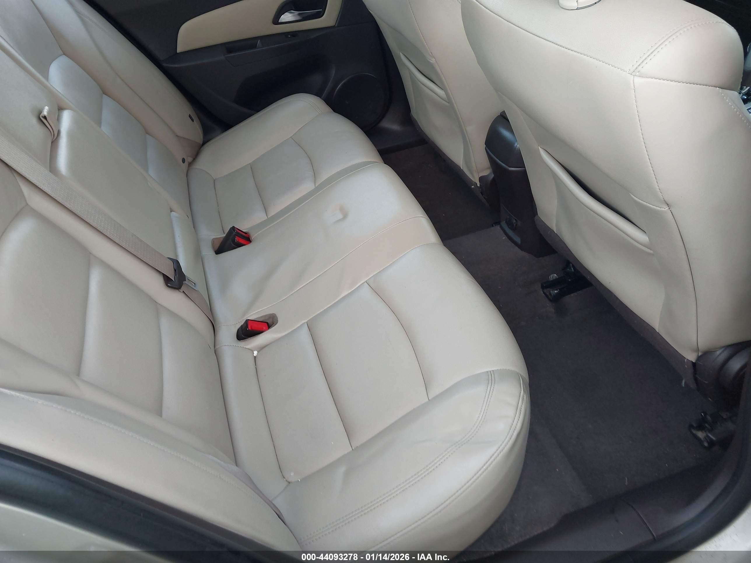 CHEVROLET CRUZE image 8