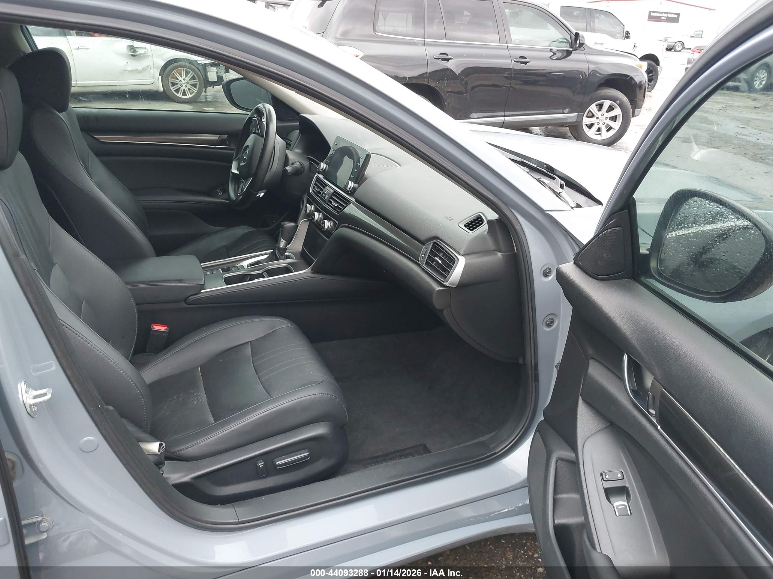 HONDA ACCORD image 5