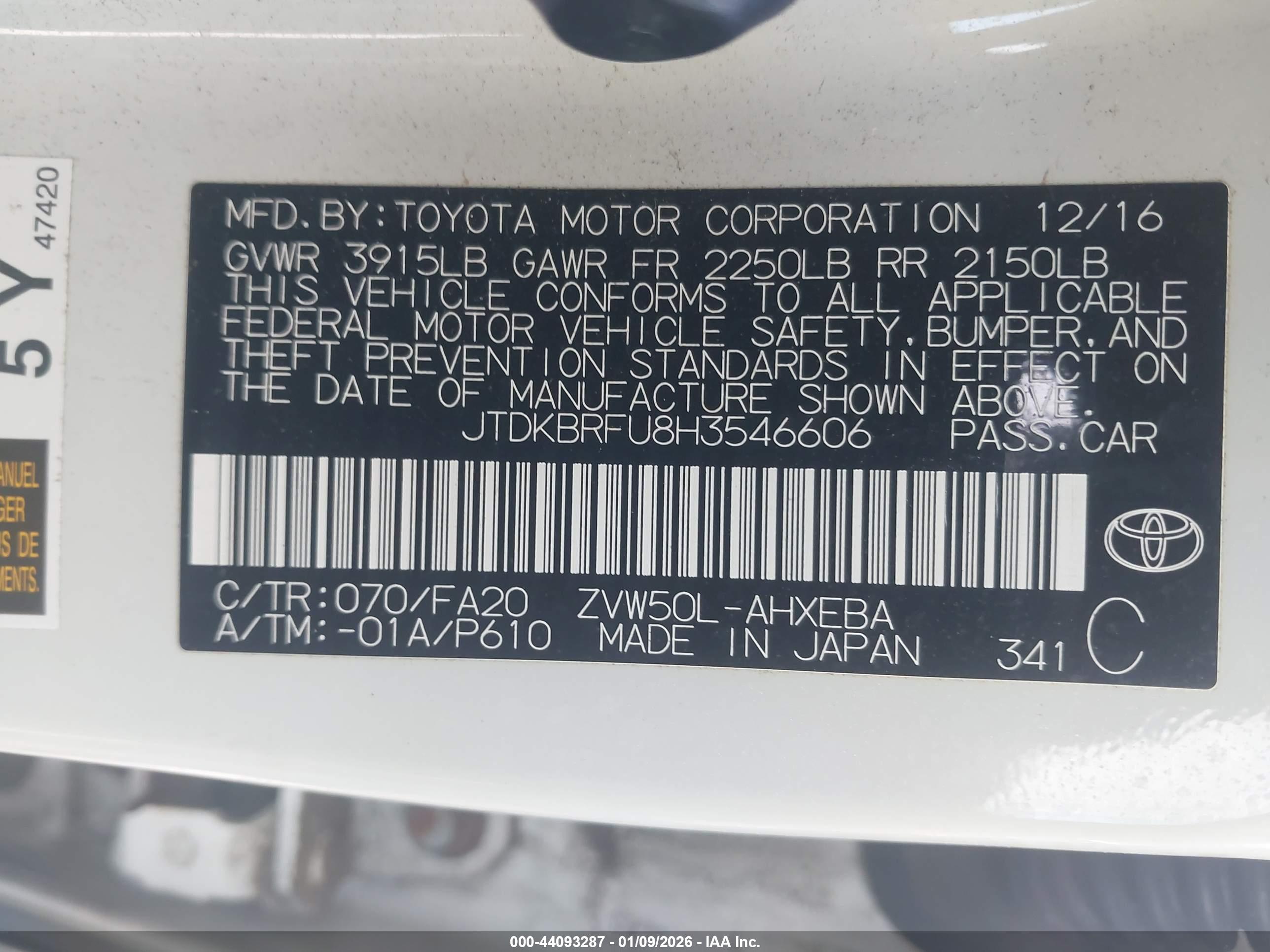 TOYOTA PRIUS image 9