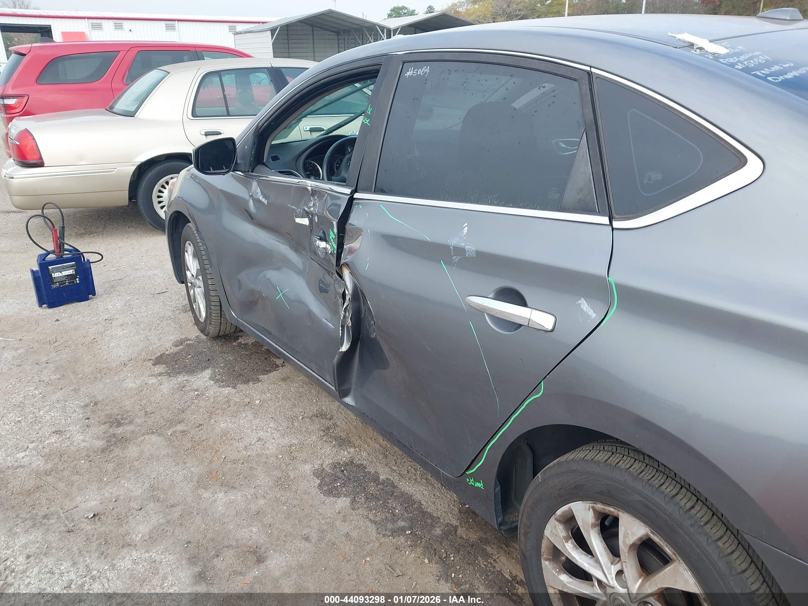 NISSAN SENTRA image 6