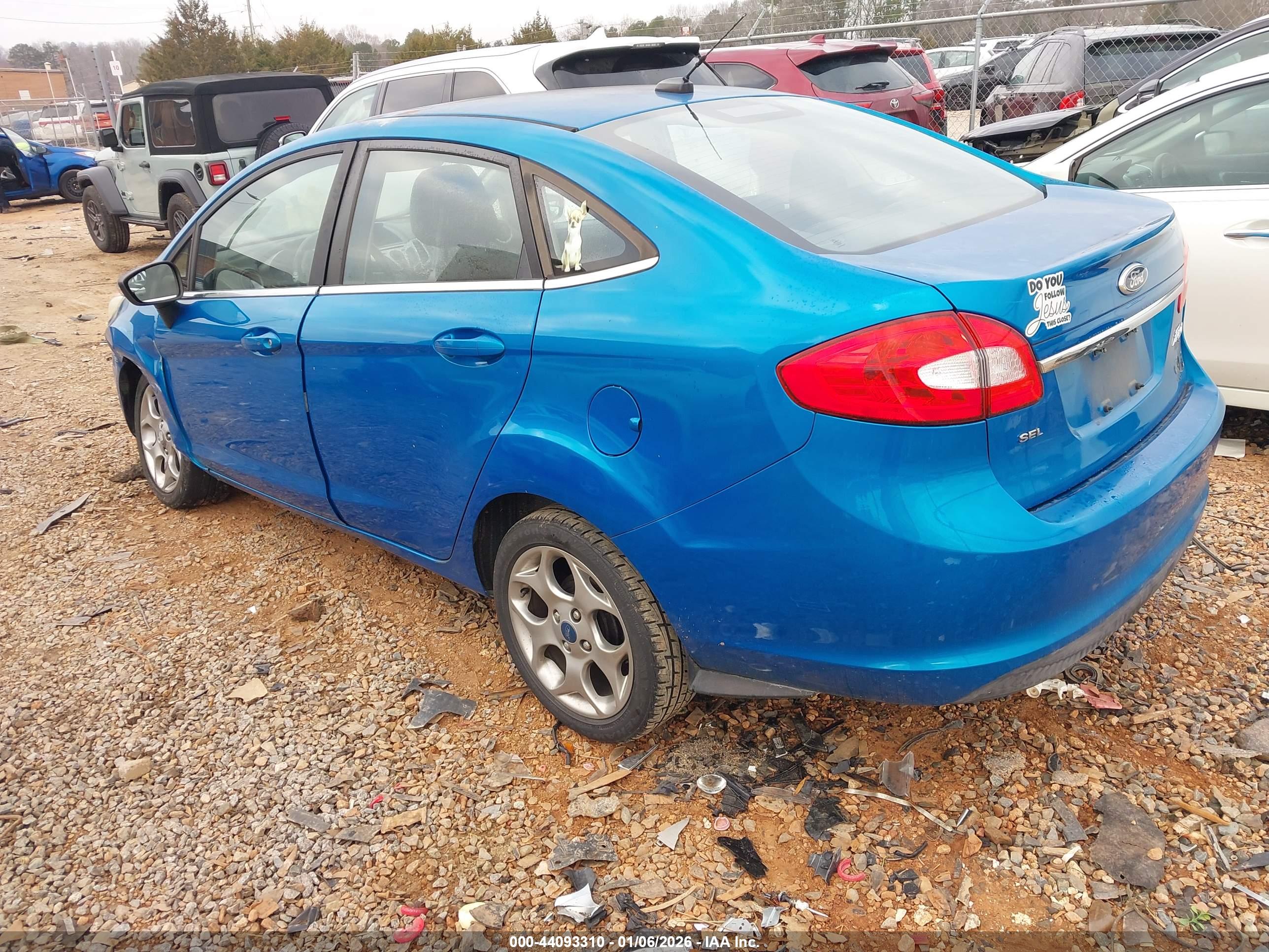 FORD FIESTA image 3