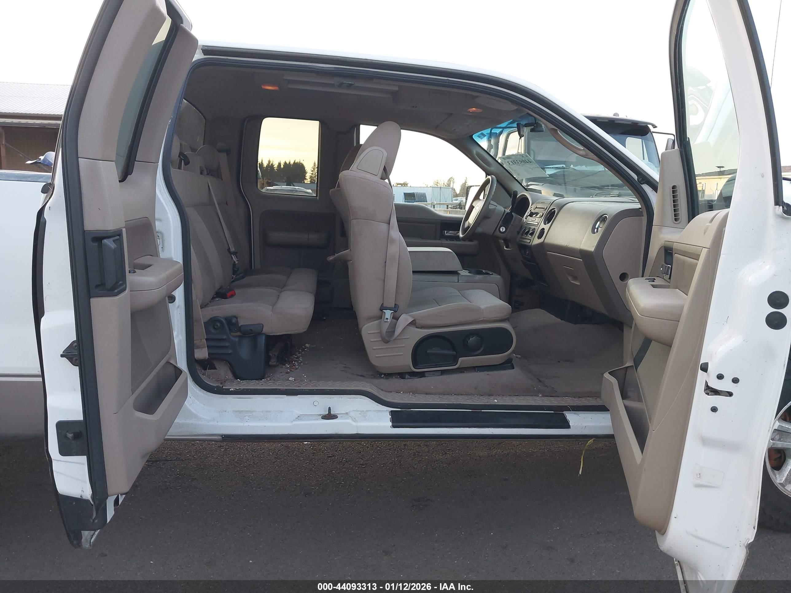 FORD F150 image 8